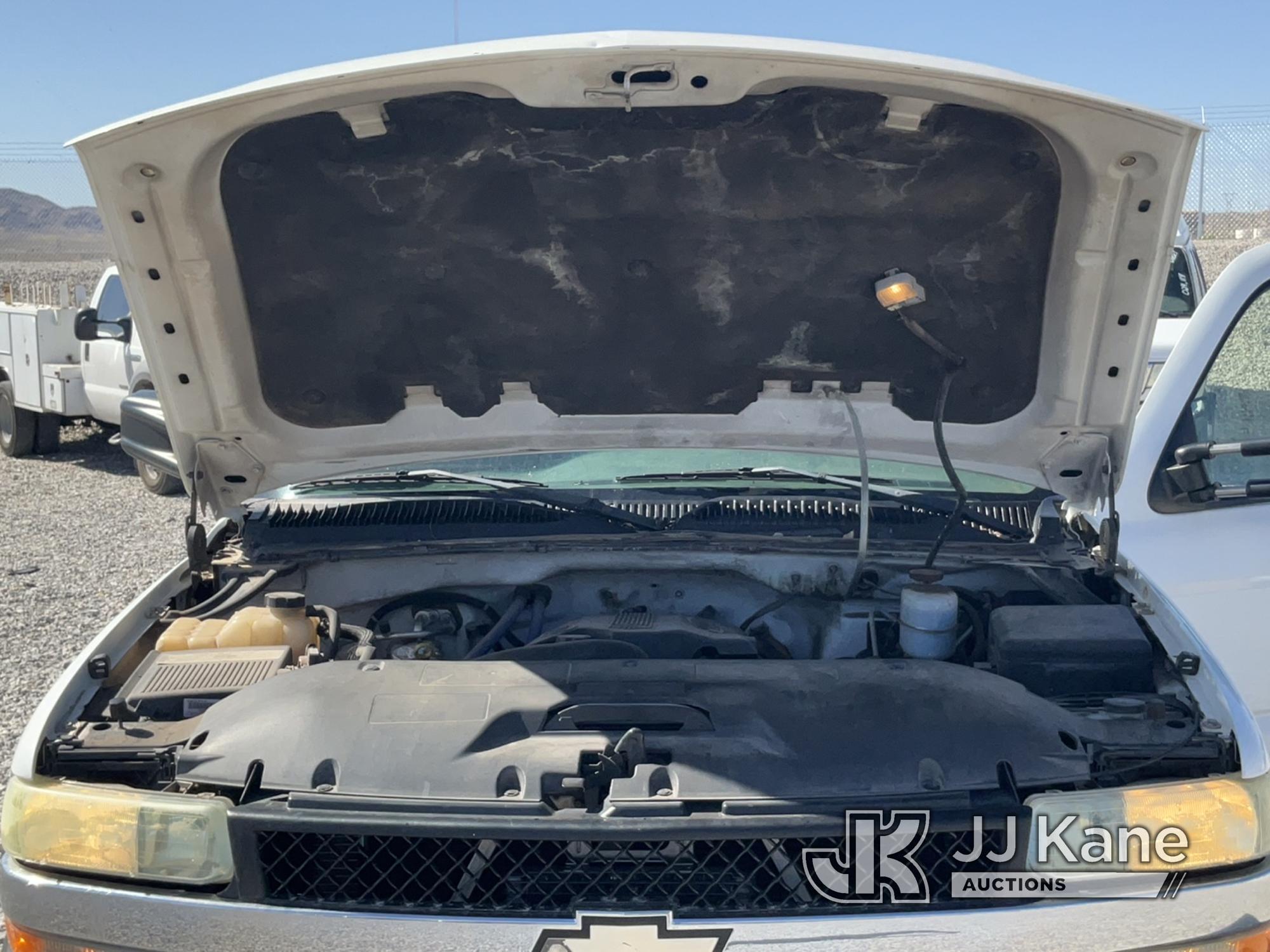 (Las Vegas, NV) 2002 Chevy 3500 Dump Truck, Taxable Body & Interior Damage, Runs & Moves