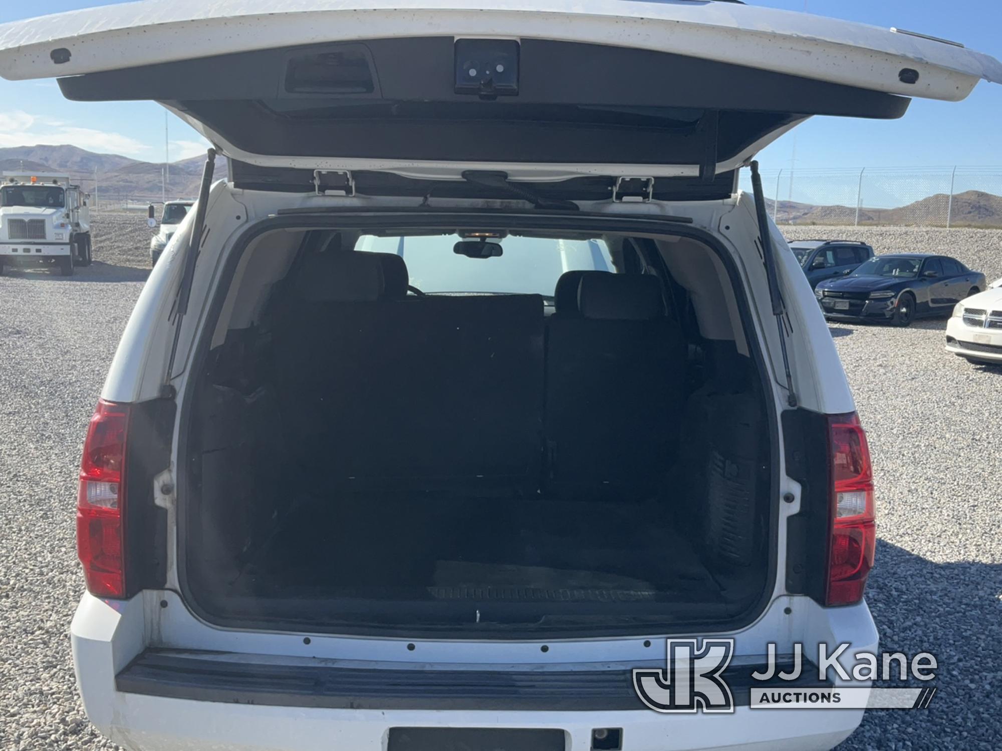 (Las Vegas, NV) 2008 Chevrolet Tahoe Police Package Interior Damage, No Console, Rear Seats Unsecure