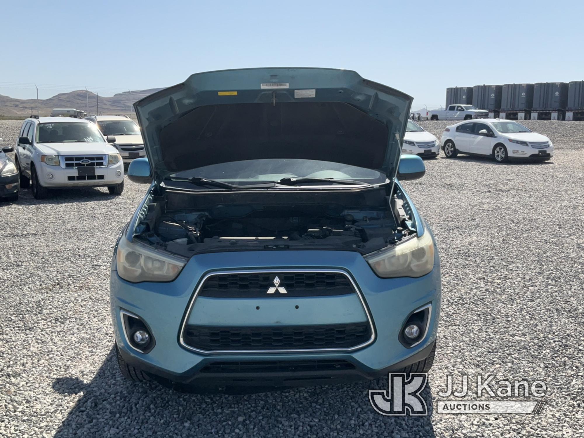 (Las Vegas, NV) 2013 Mitsubishi Outlander Service Airbag & Service Engine Lights On Runs & Moves