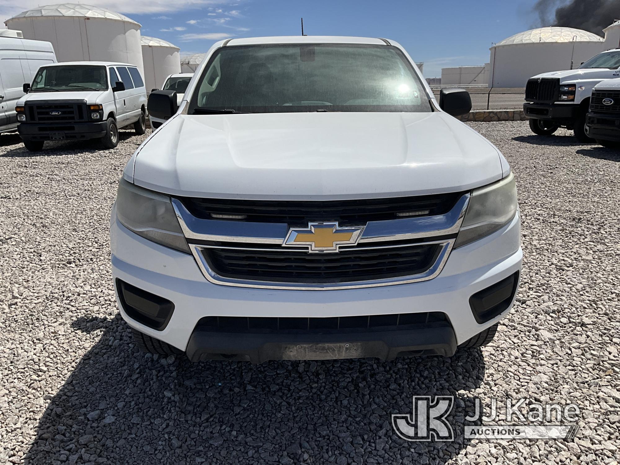 (El Paso, TX) 2016 Chevrolet Colorado 4x4 Extended-Cab Pickup Truck Runs & Moves) (Paint Damage, Spa