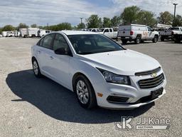 (Hawk Point, MO) 2015 Chevrolet Cruze 4-Door Sedan Runs & Moves