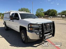 (Hondo, TX) 2016 Chevrolet Silverado 2500HD Extended-Cab Enclosed Service Truck Runs & Moves