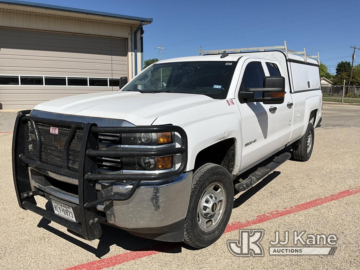 (Hondo, TX) 2016 Chevrolet Silverado 2500HD Extended-Cab Enclosed Service Truck Runs & Moves