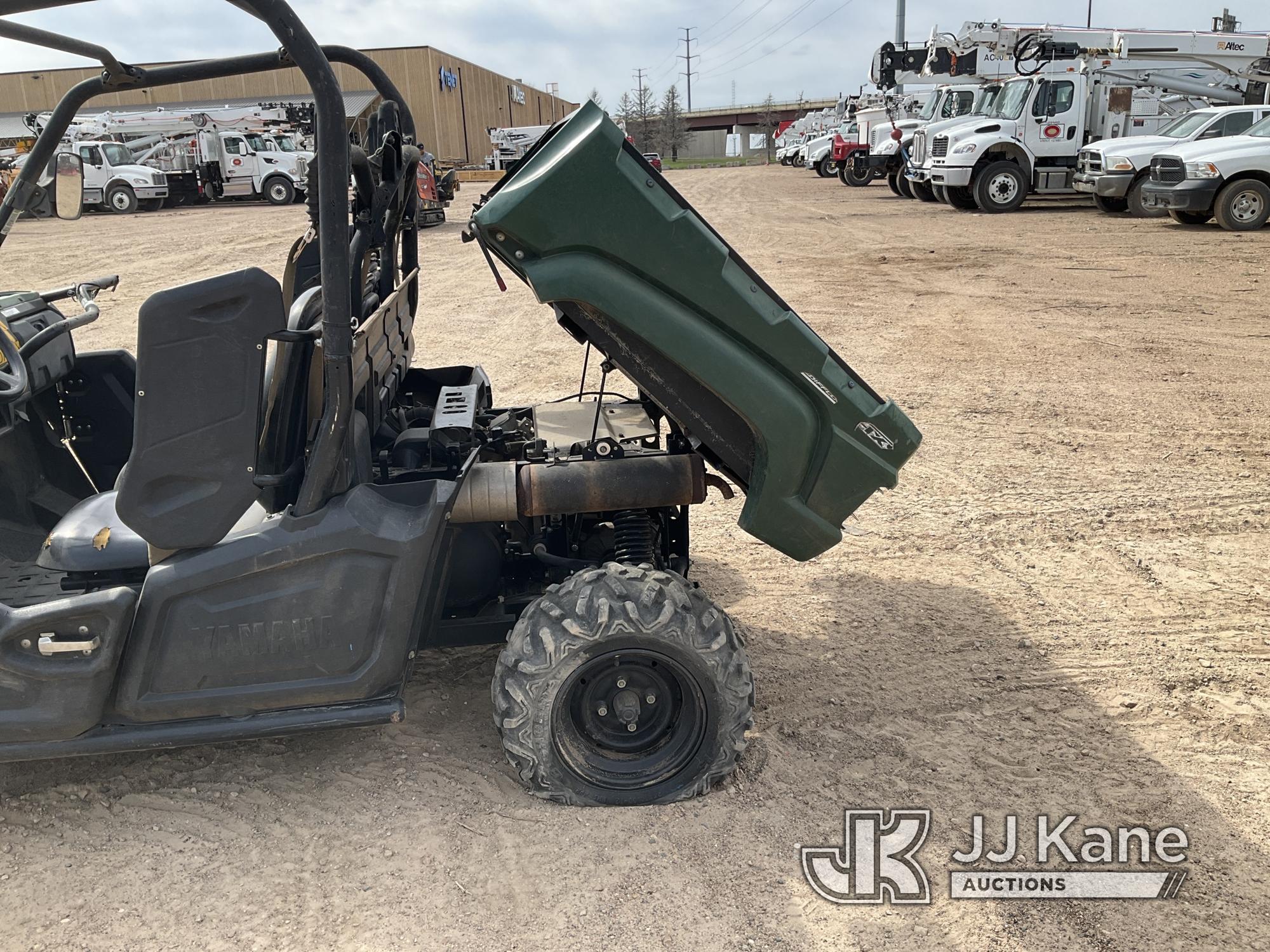 (Shakopee, MN) 2015 Yamaha Viking All-Terrain Vehicle, Seller States: Needs new tires, brake work an