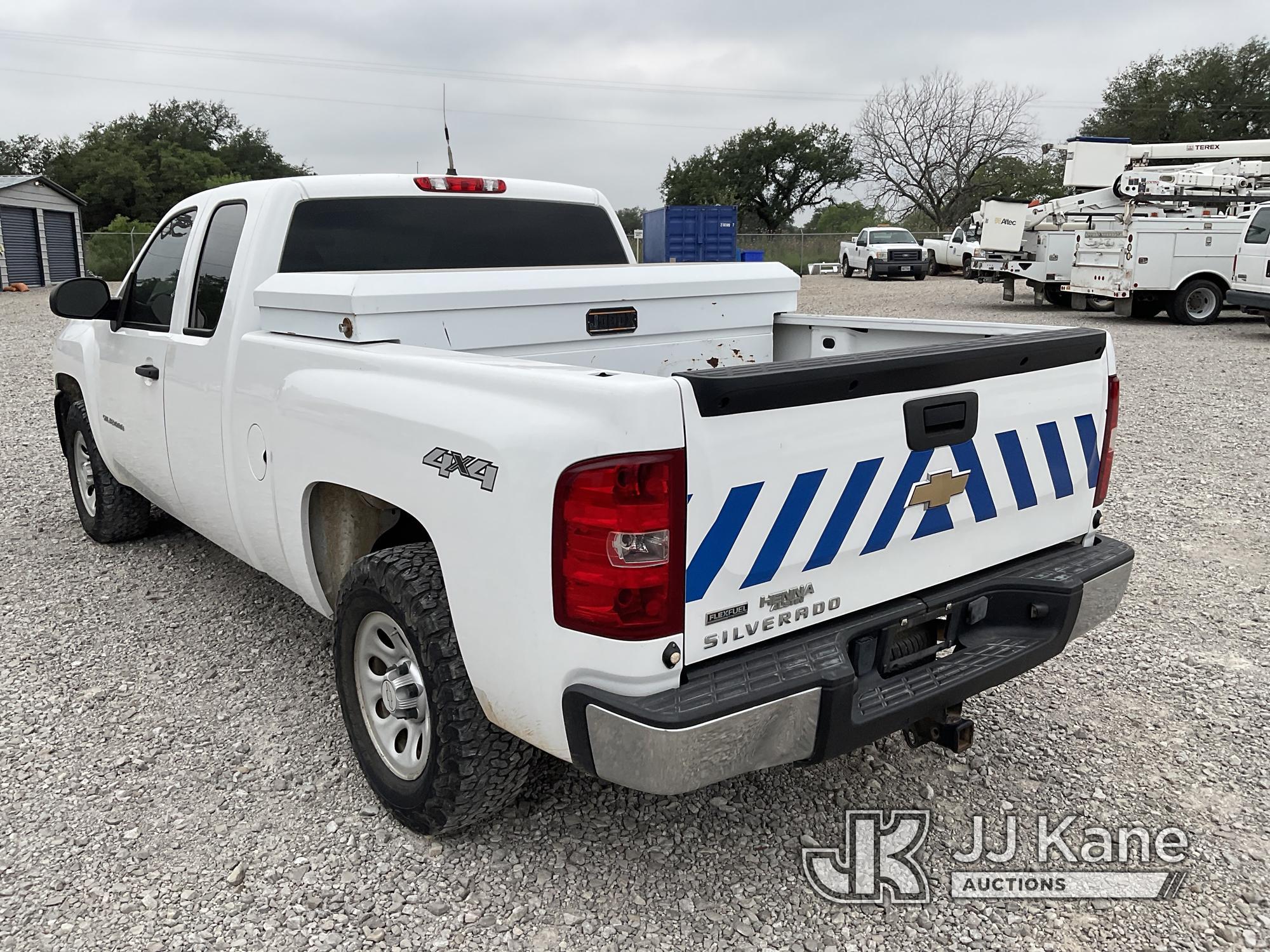 (Johnson City, TX) 2010 Chevrolet Silverado 1500 4x4 Extended-Cab Pickup Truck, , Cooperative owned