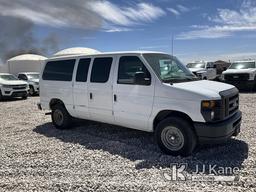 (El Paso, TX) 2013 Ford E350 XL Passenger Van Runs & Moves) (TPMS Light On, Paint Damage