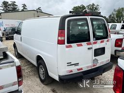 (Robert, LA) 2011 Chevrolet Express G3500 Cargo Van Not Running, Condition Unknown) (Dash Lights Up,