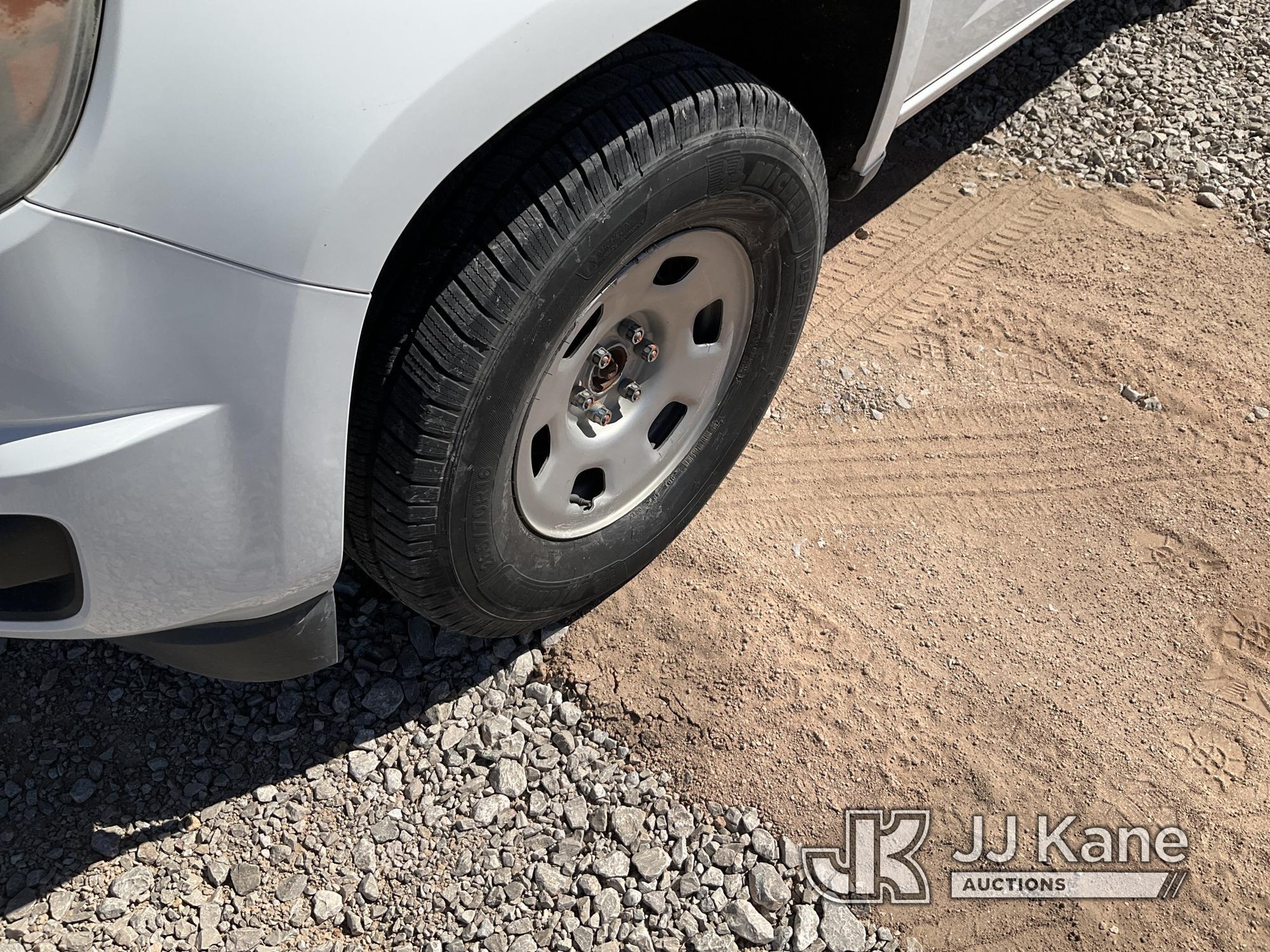 (El Paso, TX) 2015 Chevrolet Colorado 4x4 Crew-Cab Pickup Truck Runs & Moves) (Jump To Start