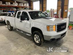 (Aubrey, TX) 2012 GMC Sierra 2500HD Extended-Cab Pickup Truck Runs & Moves) (Body damage