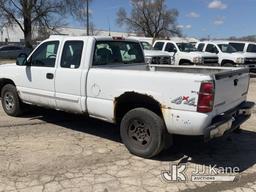 (South Beloit, IL) 2003 Chevrolet Silverado 1500 4x4 Extended-Cab Pickup Truck Runs, Moves, Rust Dam