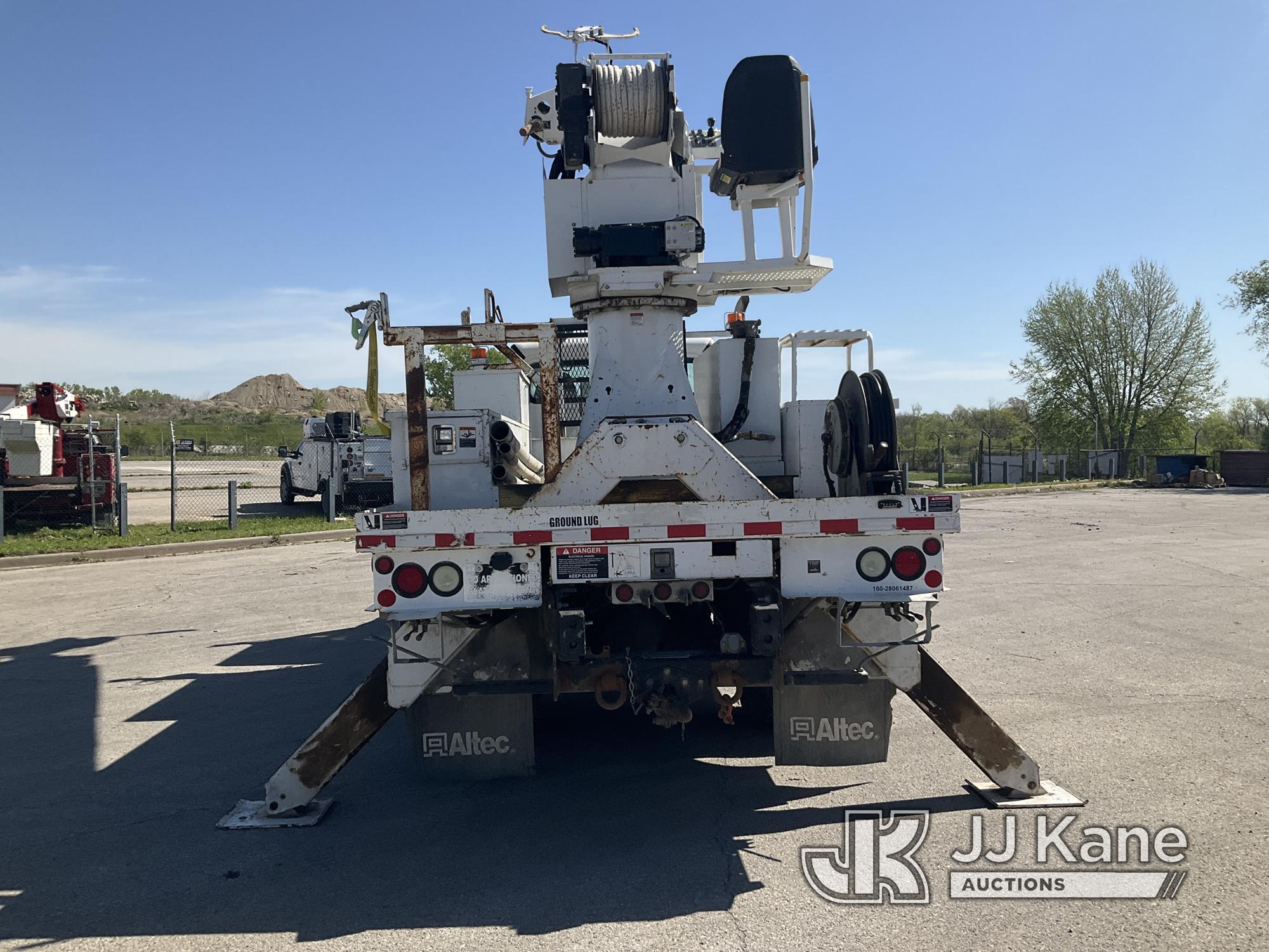 (Kansas City, MO) Altec DM47B-TR, Digger Derrick rear mounted on 2014 FREIGHTLINER M2 106 4x4 Utilit