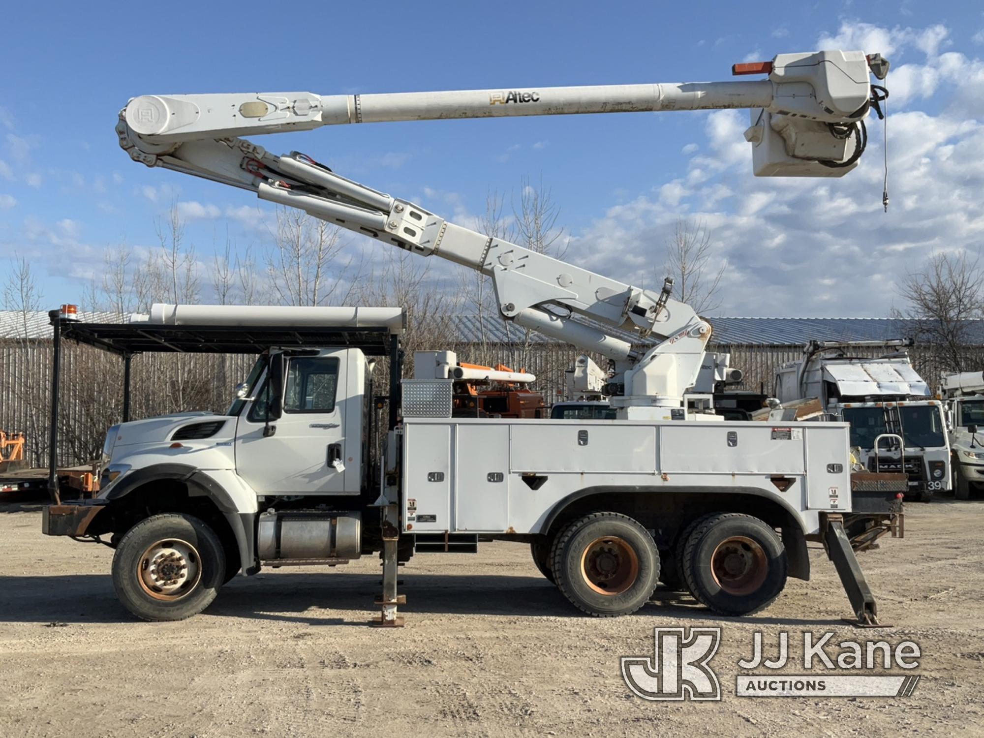 (Des Moines, IA) Altec AM55E, Over-Center Material Handling Bucket Truck rear mounted on 2011 Intern