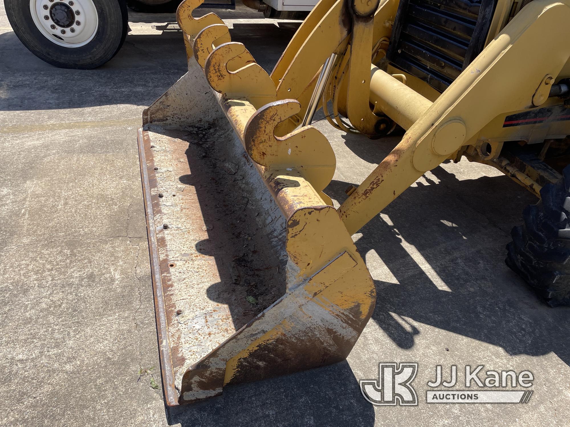 (Chattanooga, TN) 1995 Caterpillar 416B 4x4 Tractor Loader Backhoe Jump Starts, Runs & Operates