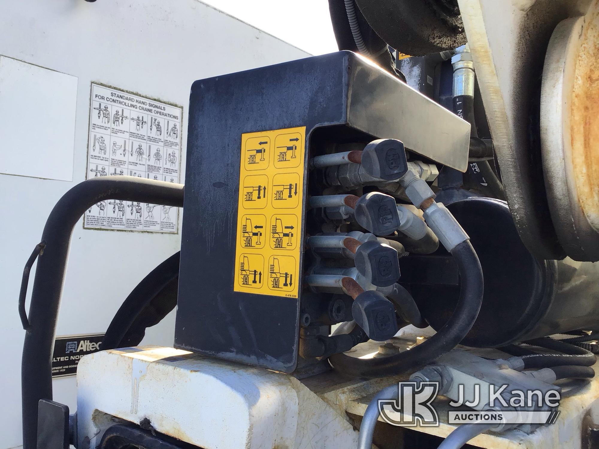 (Covington, LA) PM GRU-50P, Knuckleboom Crane mounted behind cab on 2015 Freightliner M2 106 T/A Fla