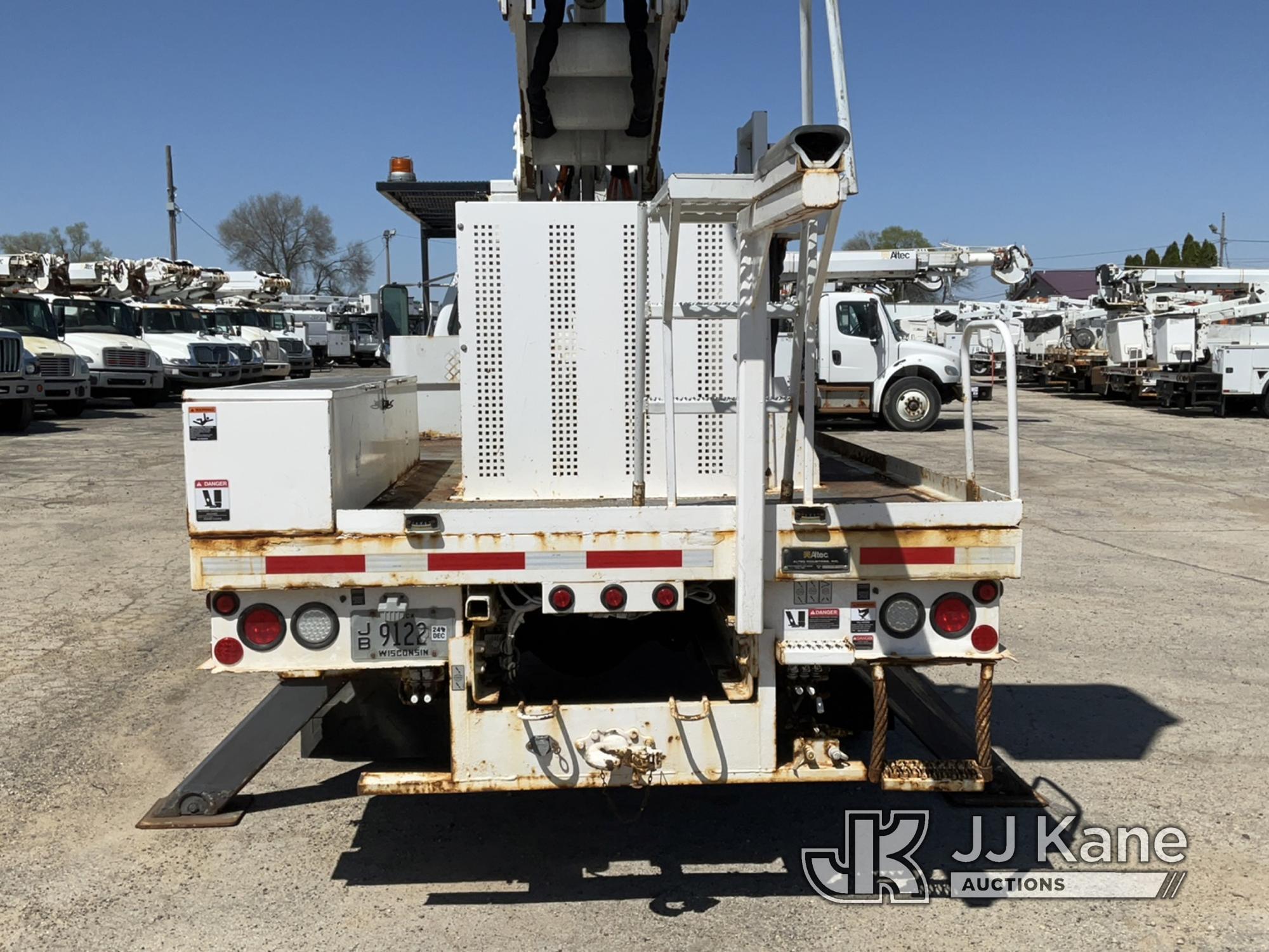 (South Beloit, IL) Altec LRV-60E70, Over-Center Elevator Bucket Truck rear mounted on 2006 Ford F750