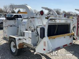 (Hawk Point, MO) 2016 Morbark M12D Chipper (12in Drum) Runs & Operates