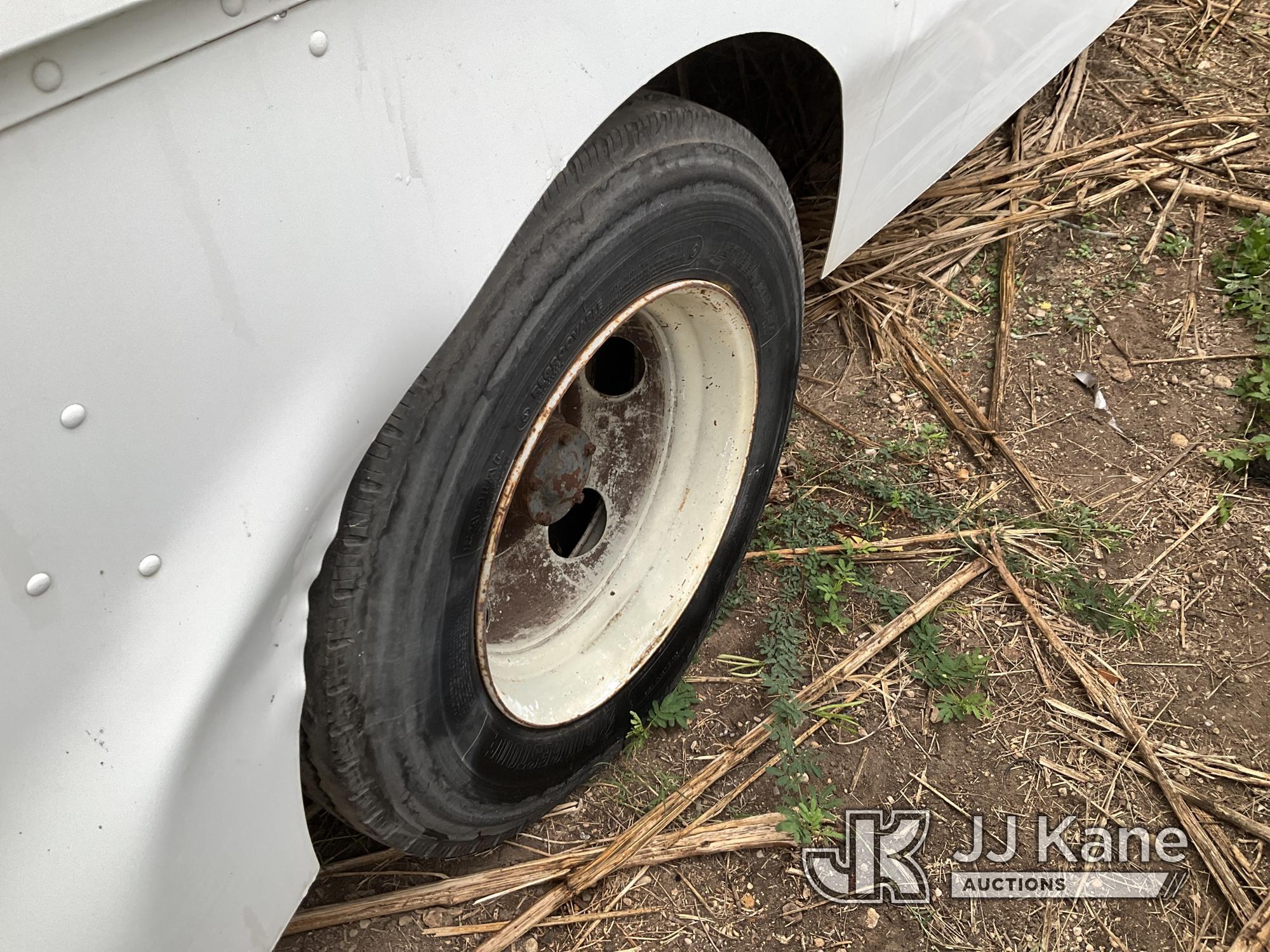 (San Antonio, TX) 1994 GMC P3500 Step Van Not Running, Condition Unknown