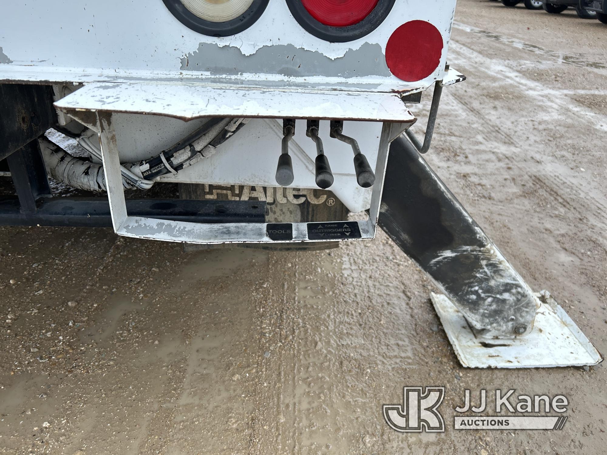 (Waxahachie, TX) Altec DM47B-TR, Digger Derrick rear mounted on 2013 International 4300 Utility Truc