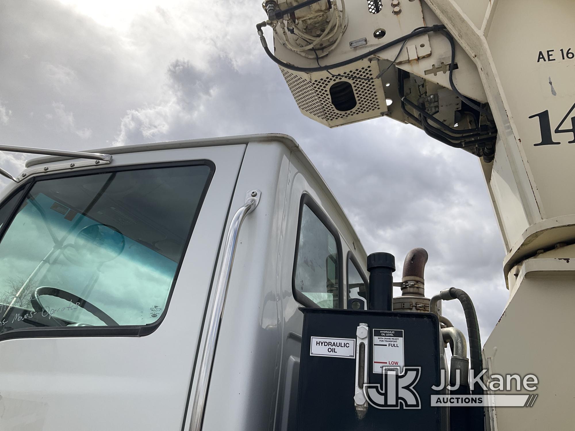 (Kansas City, MO) National 1400H, Hydraulic Truck Crane mounted behind cab on 2007 Sterling LT7500 T