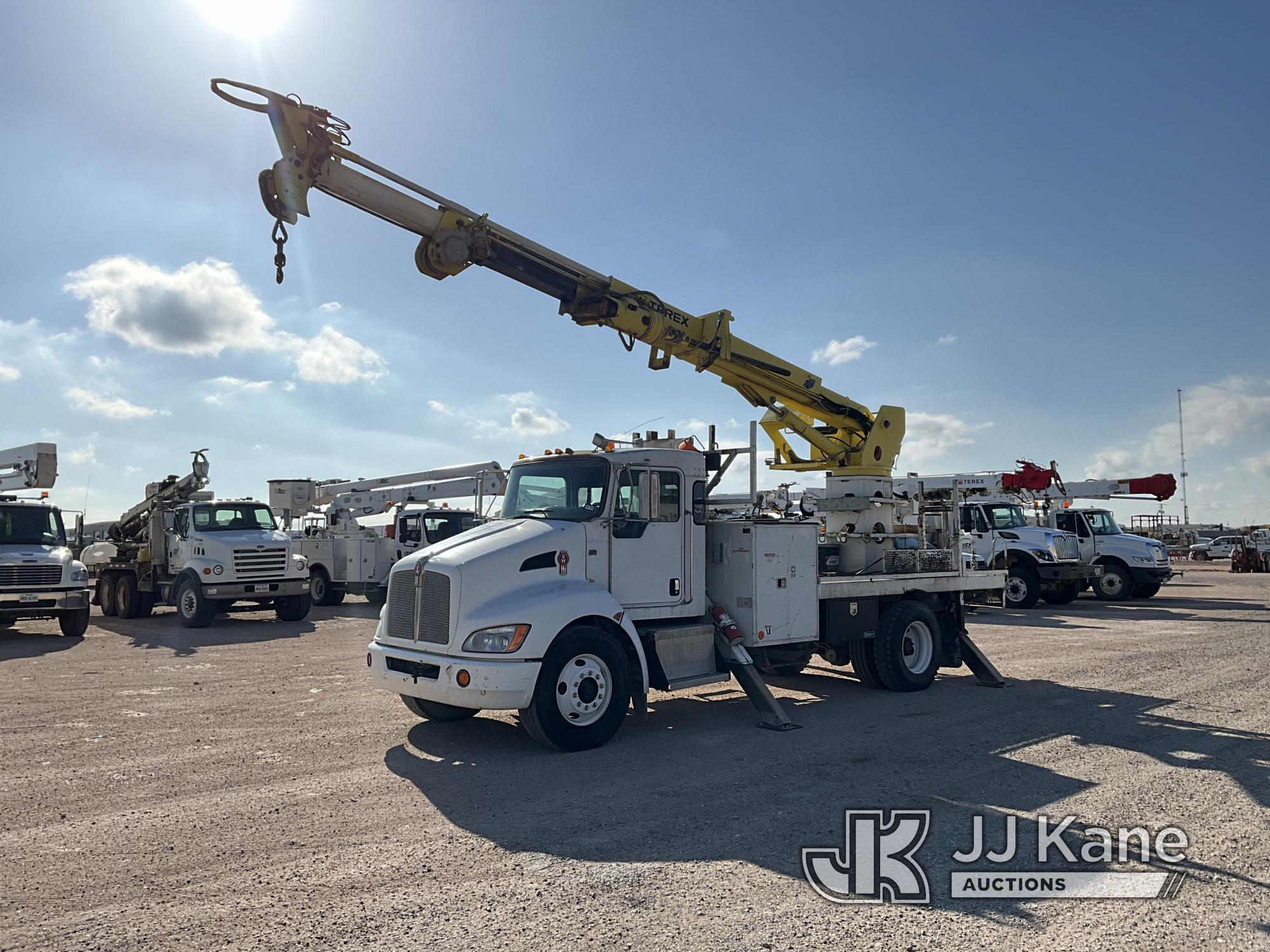 (Midland, TX) Terex/Telelect XL4045, Digger Derrick rear mounted on 2009 Kenworth T300 4x4 Flatbed/U