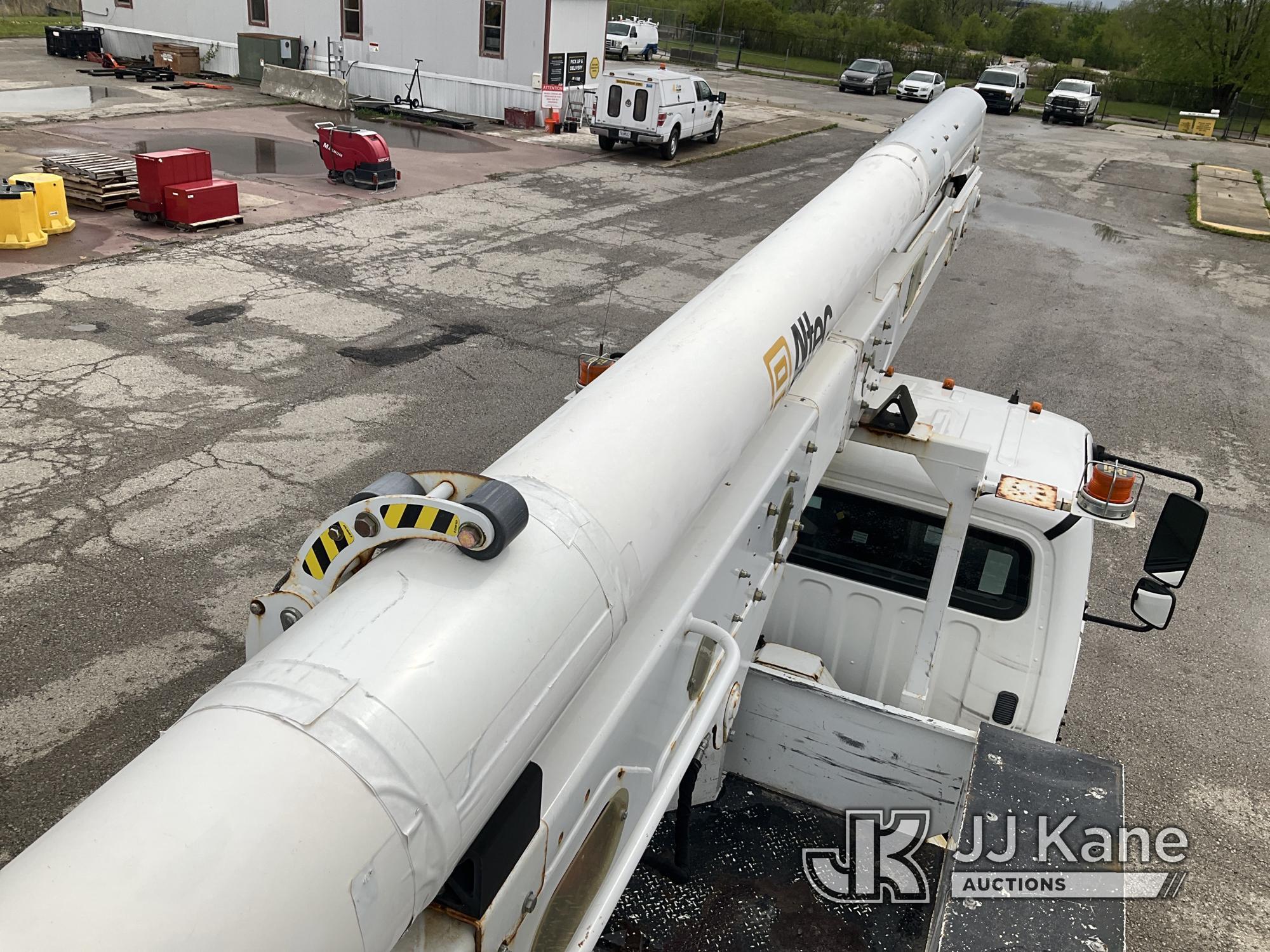 (Kansas City, MO) Altec AA55-MH, Material Handling Bucket Truck rear mounted on 2018 Freightliner M2