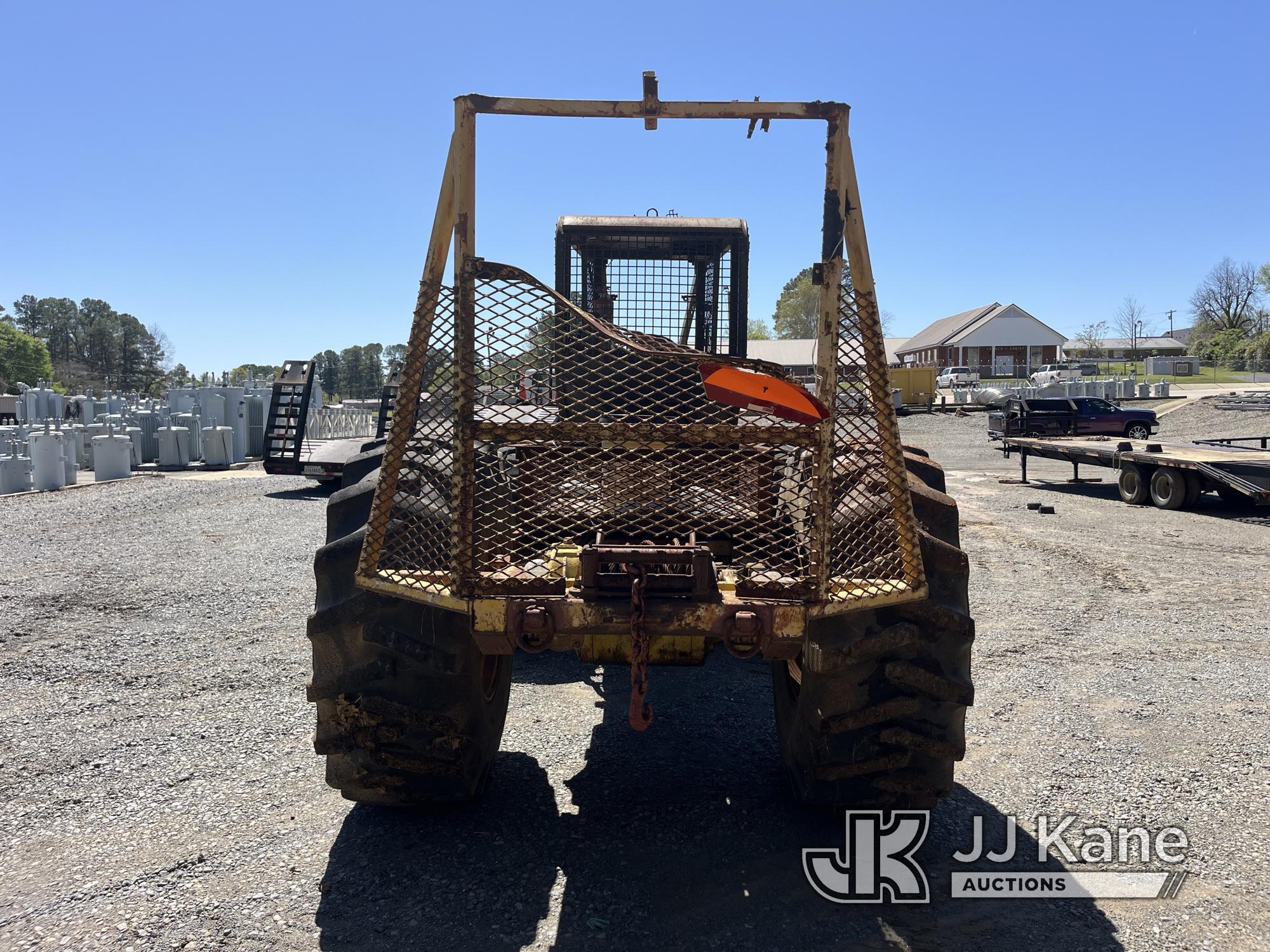 (Farmerville, LA) LaVaCo Rubber Tired Skidder Runs & Moves) (Missing Serial Plate