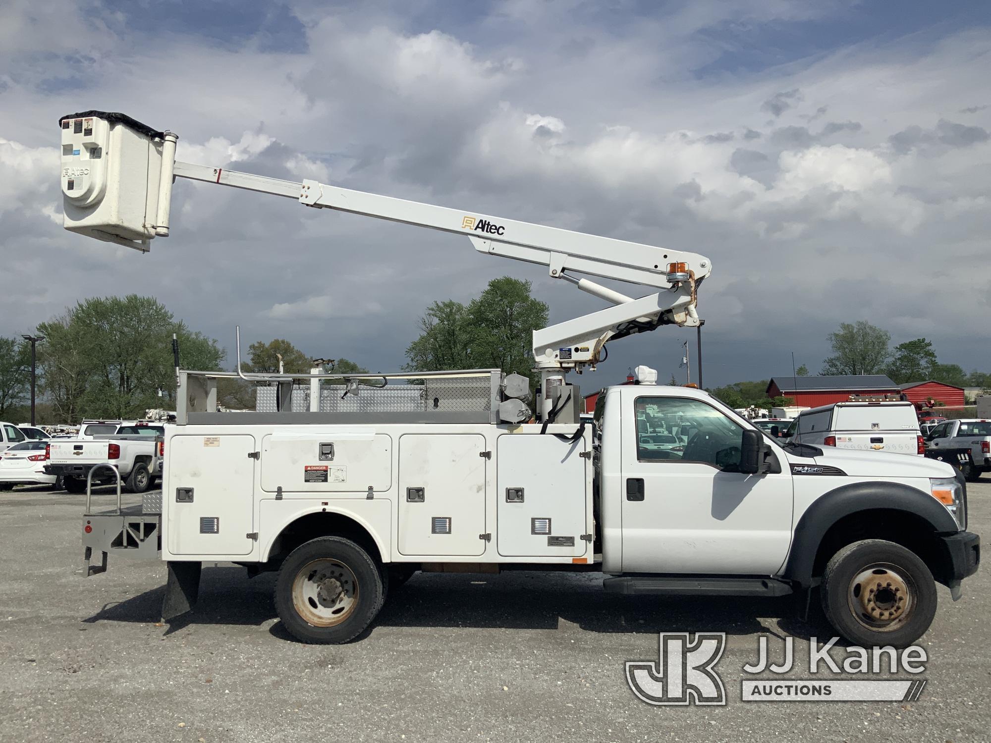 (Hawk Point, MO) Altec AT200A, Telescopic Non-Insulated Bucket Truck mounted behind cab on 2012 Ford