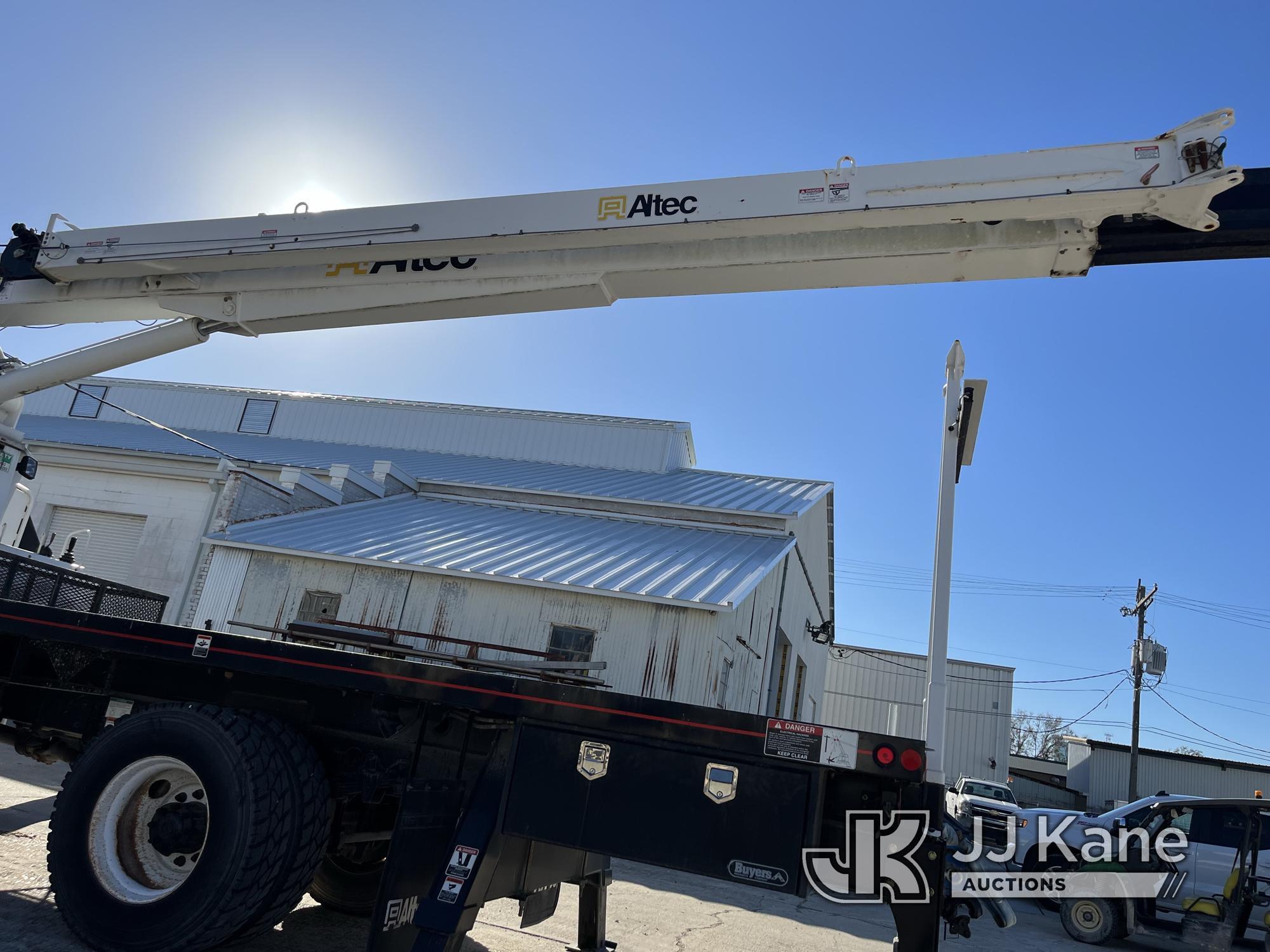 (Lake Charles, LA) Altec AC18-70B, 18 Ton, Hydraulic Crane mounted behind cab on 2012 Freightliner M