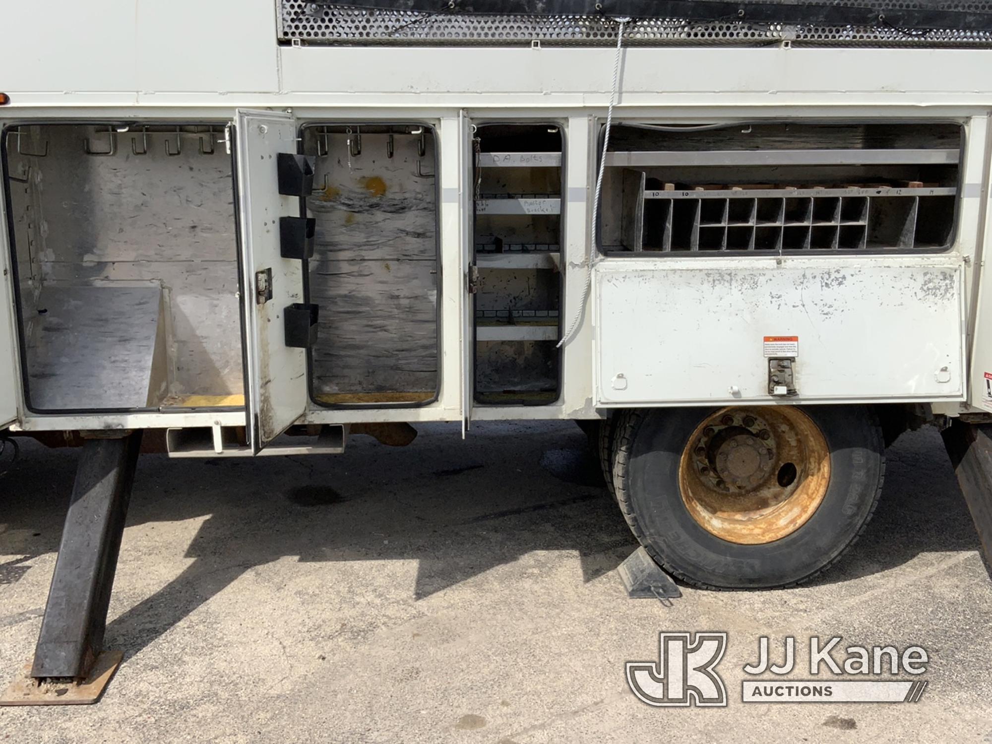 (South Beloit, IL) HiRanger TCX-55, Articulating & Telescopic Bucket Truck mounted on 2011 Internati