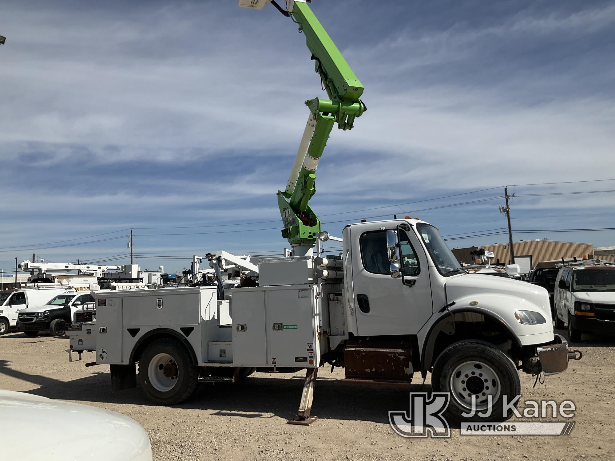 (Waxahachie, TX) Altec TA41M, Articulating & Telescopic Material Handling Bucket Truck mounted behin