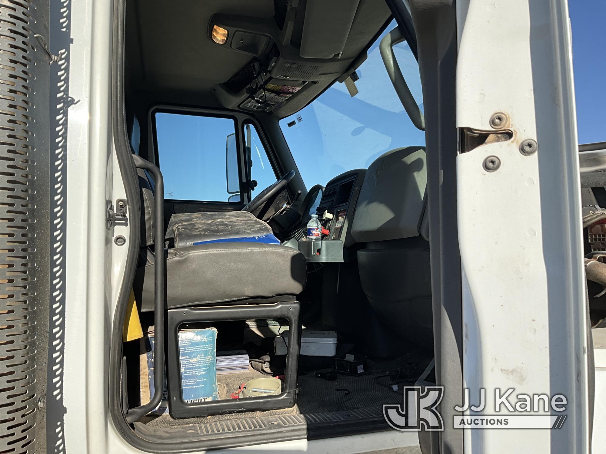 (San Angelo, TX) 2013 International 7400 6x6 Cab & Chassis, Cooperative owned Runs and Moves