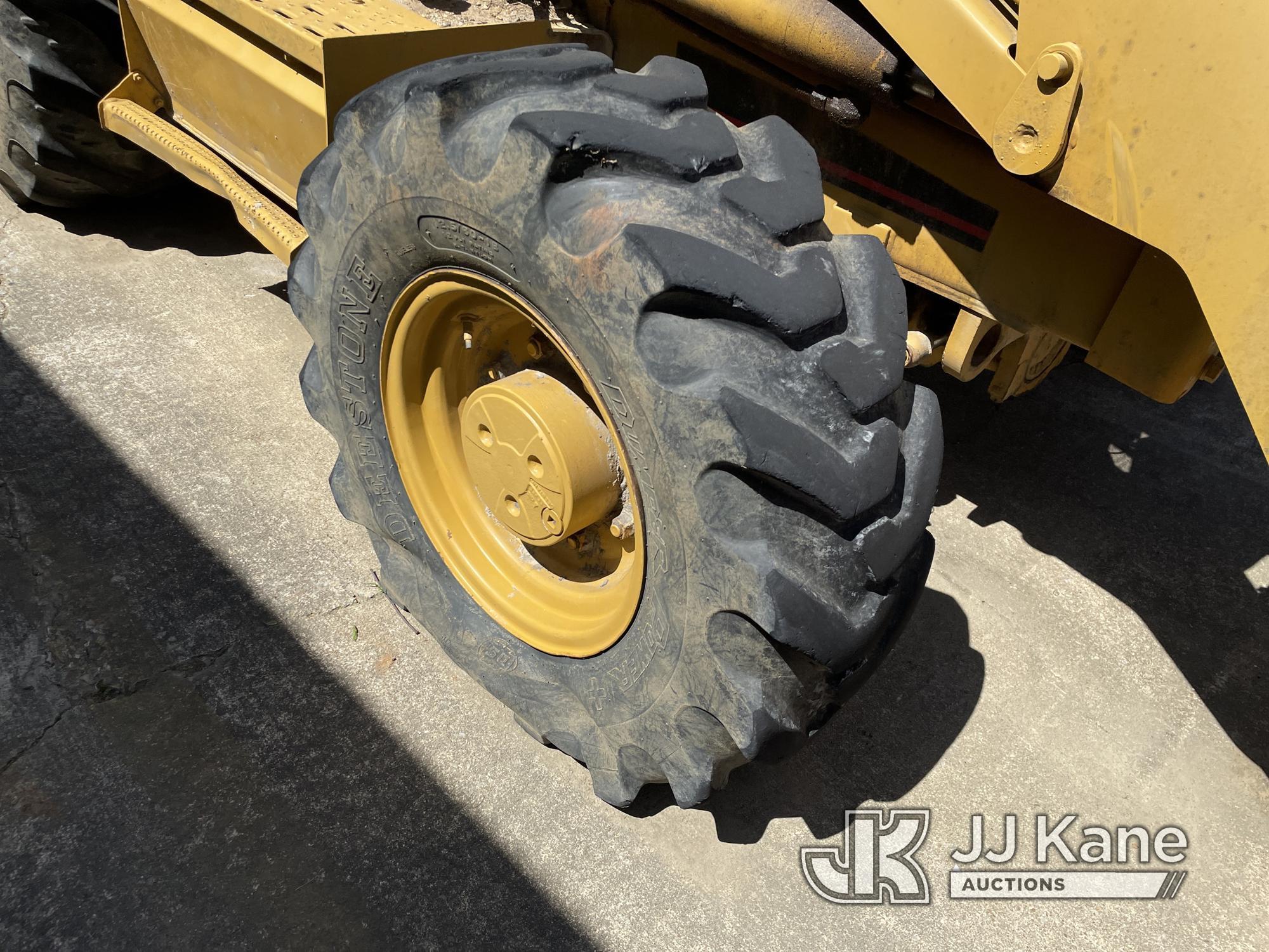 (Chattanooga, TN) 1995 Caterpillar 416B 4x4 Tractor Loader Backhoe Jump Starts, Runs & Operates