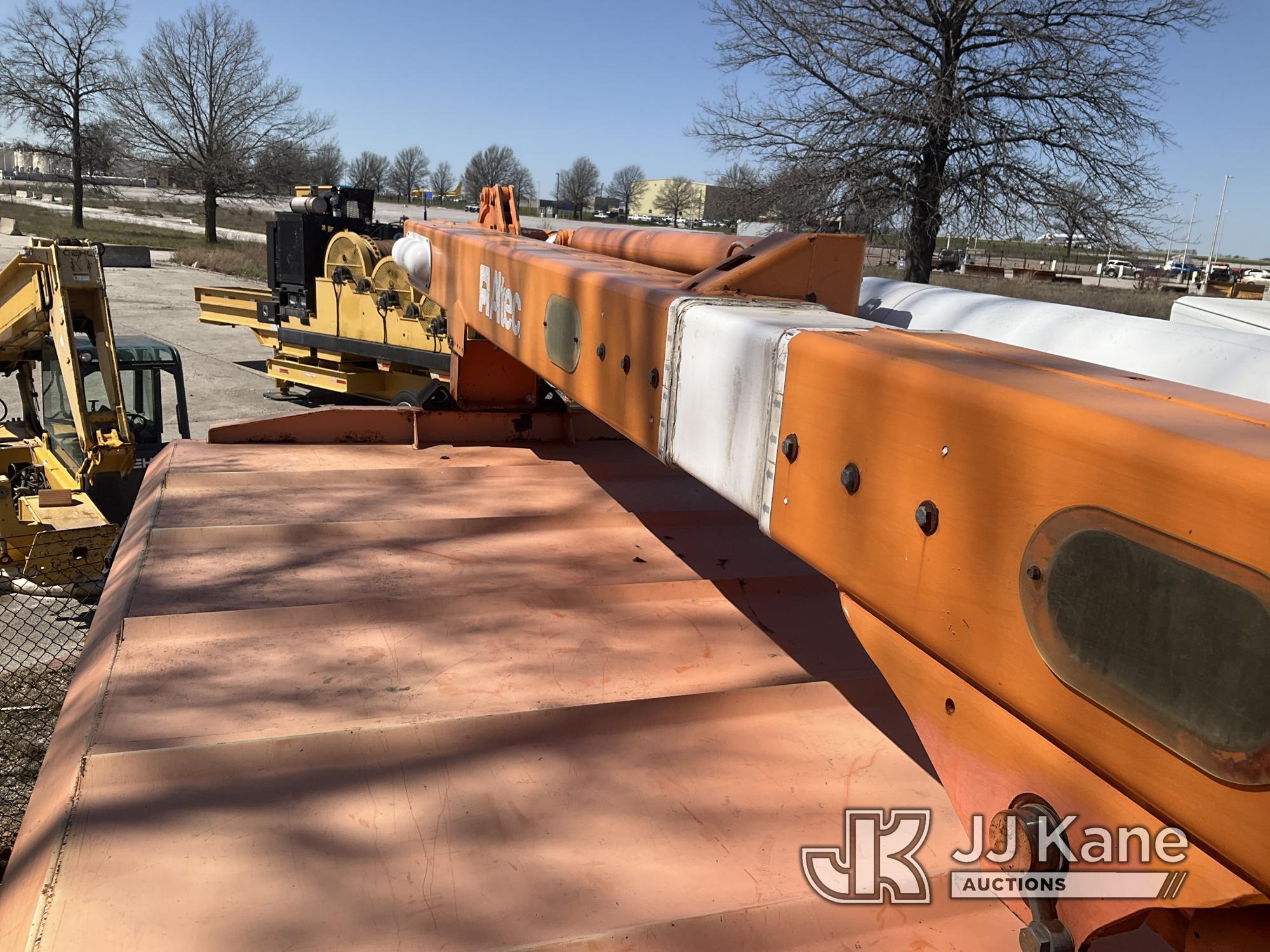 (Kansas City, MO) Altec LRV55, Over-Center Bucket Truck mounted behind cab on 2006 GMC C7500 Chipper