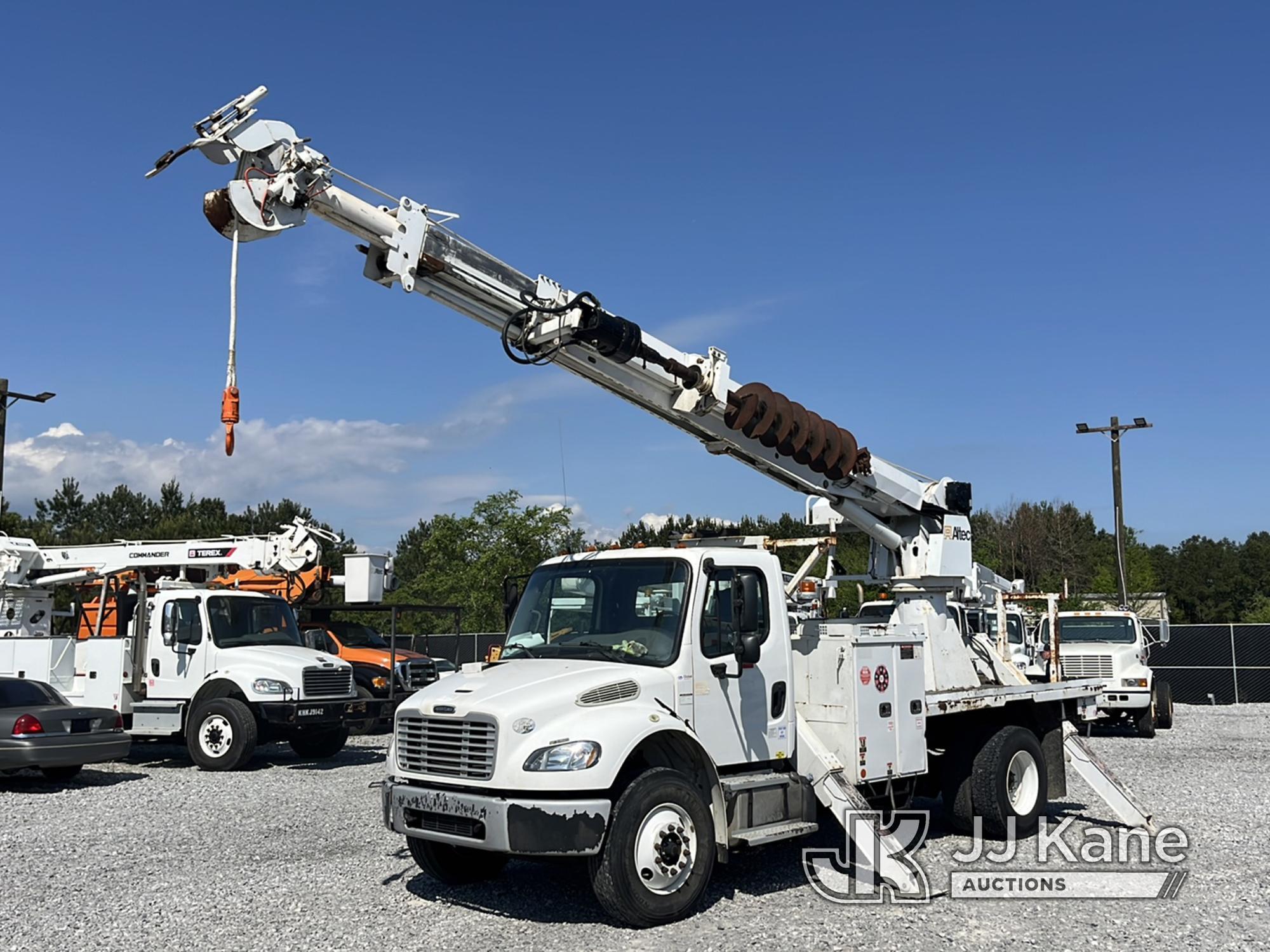 (Covington, LA) Altec DC47-TR, Digger Derrick rear mounted on 2019 Freightliner M2 106 Flatbed/Utili