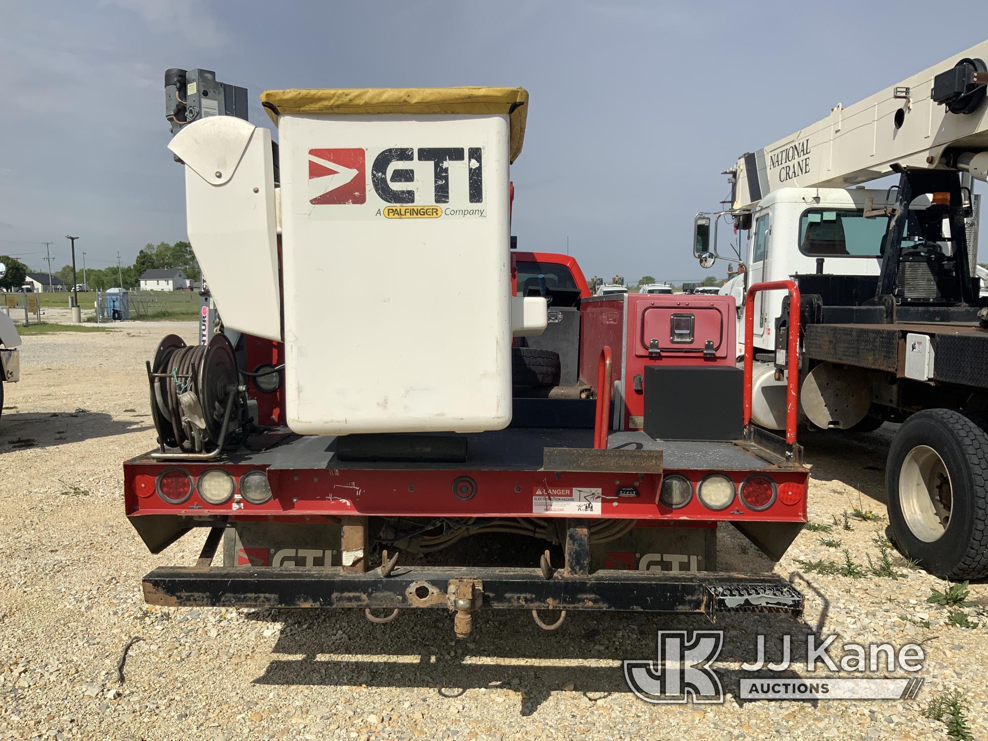 (Hawk Point, MO) ETI ETC37-IH, Articulating & Telescopic Bucket Truck mounted behind cab on 2016 For