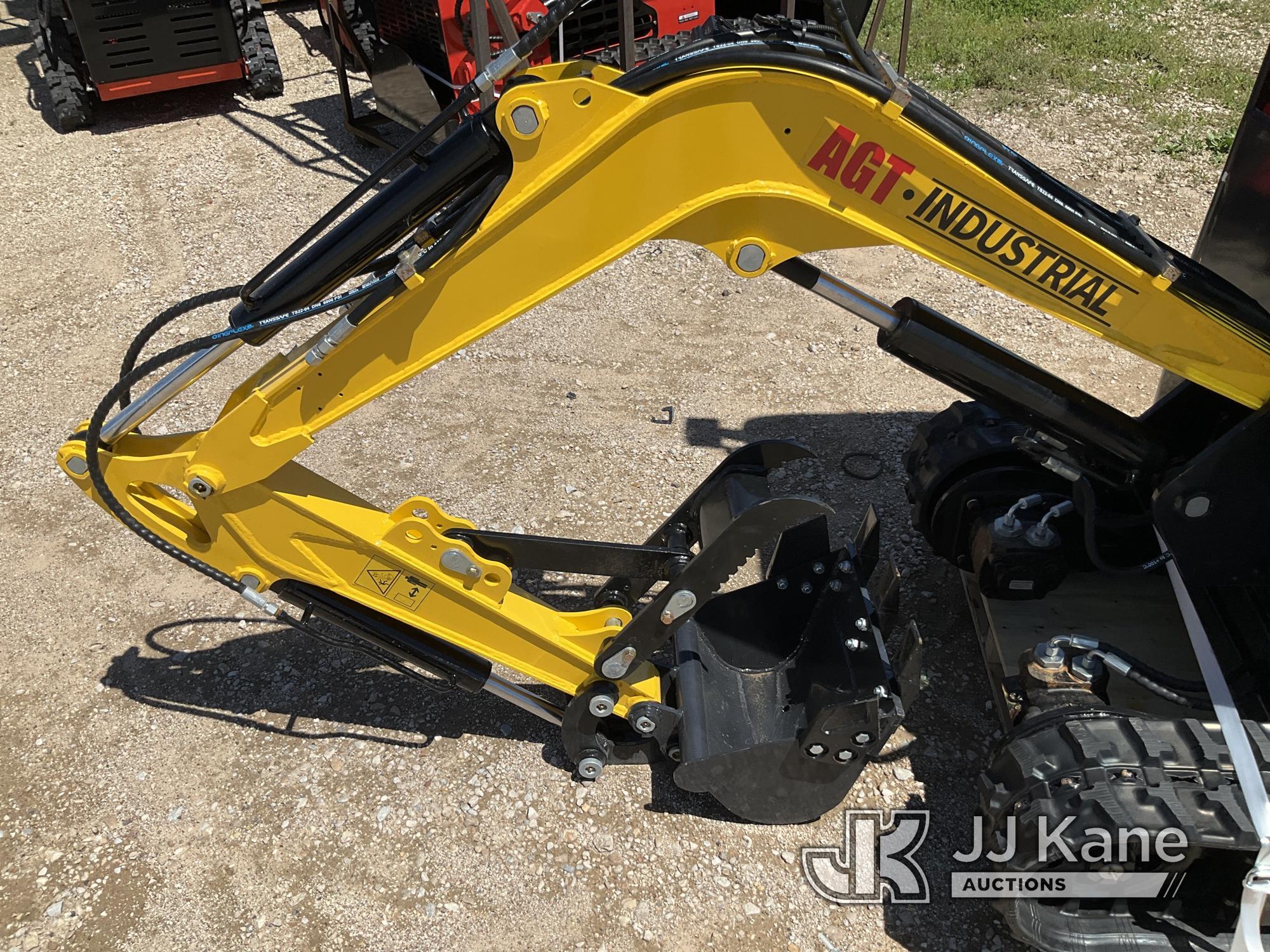 (Waxahachie, TX) 2024 AGT QH13R Mini Hydraulic Excavator New, No Fluids,