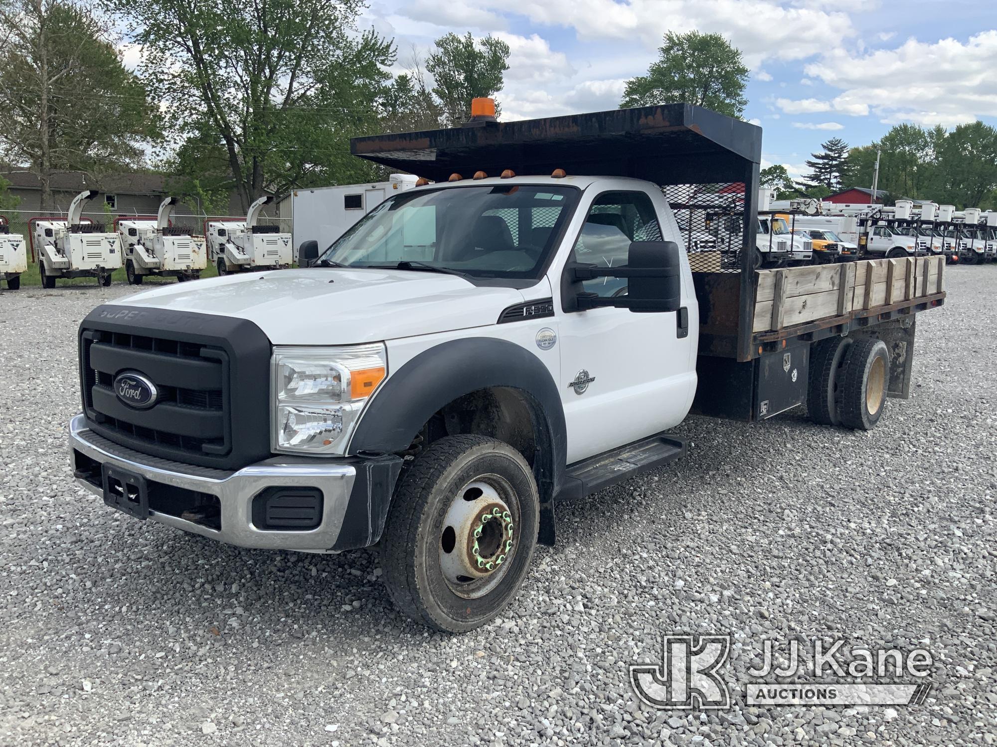 (Hawk Point, MO) 2012 Ford F550 Flatbed Truck Runs & Moves) (Check Engine Light On.