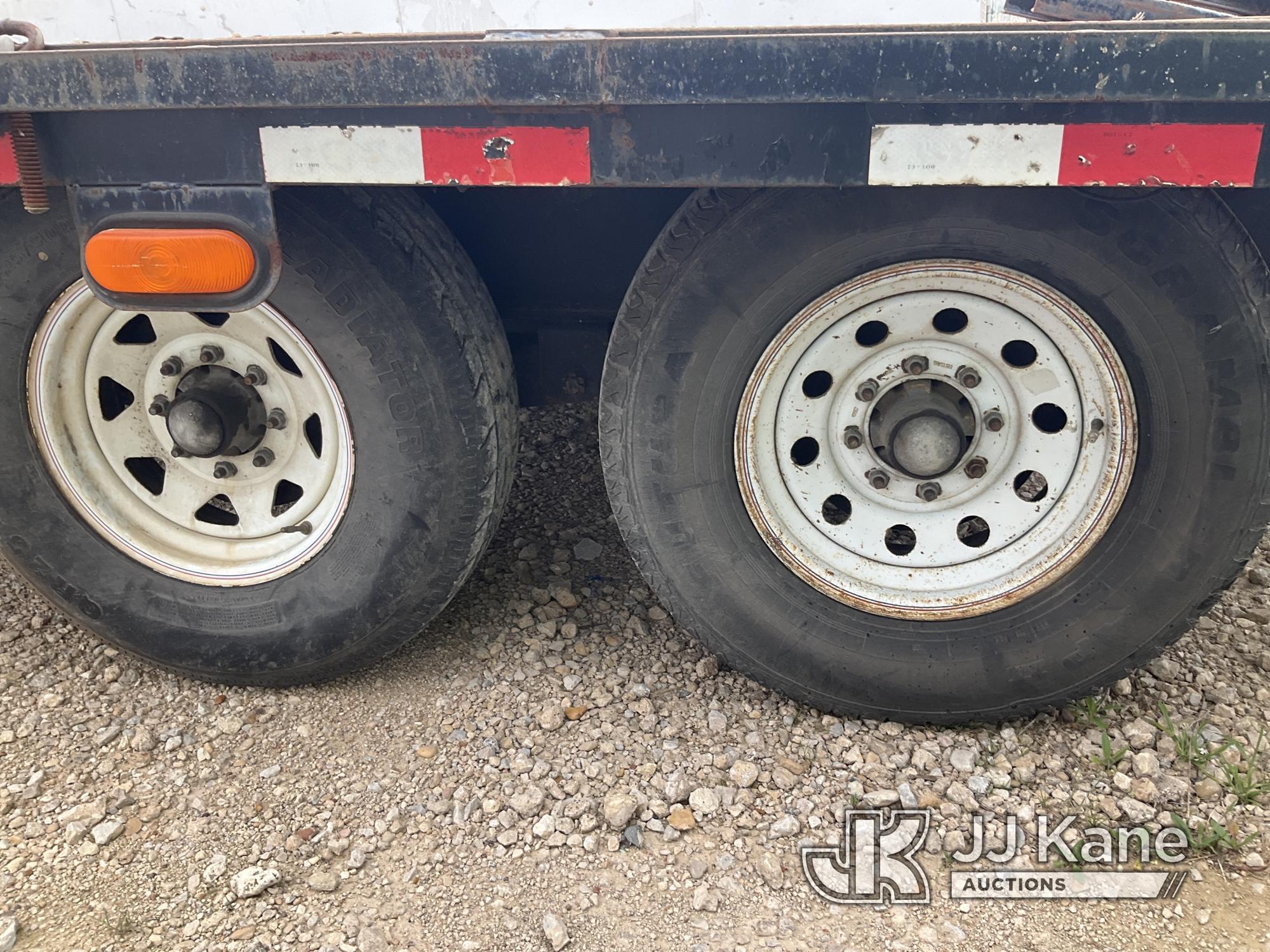 (Waxahachie, TX) 2007 Big Tex T/A Goose Neck Equipment Trailer