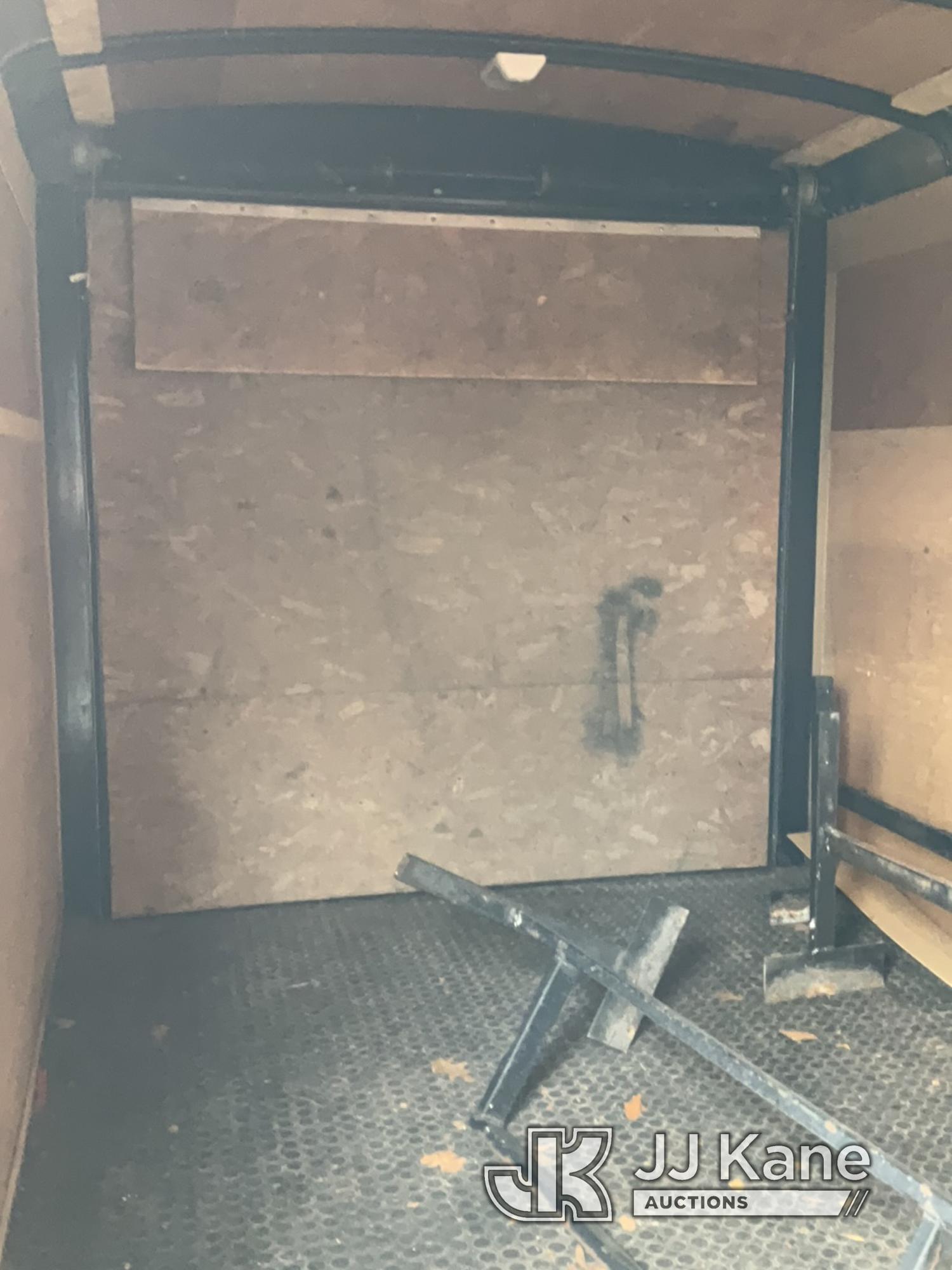 (South Beloit, IL) 2004 Timberwolf R714T2F-X Enclosed Cargo Trailer