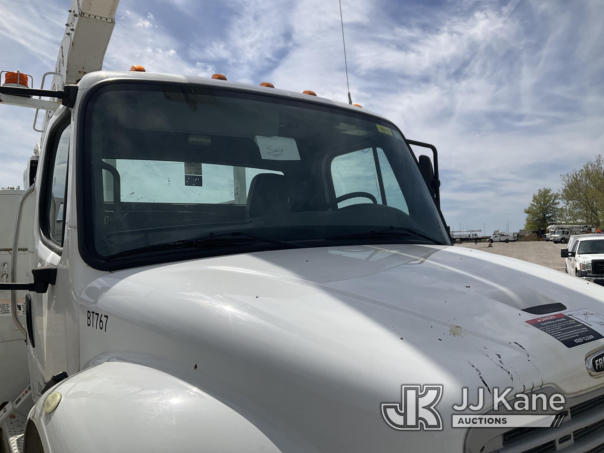 (Kansas City, MO) Altec AA55-MH, Over-Center Material Handling Bucket Truck rear mounted on 2014 Fre