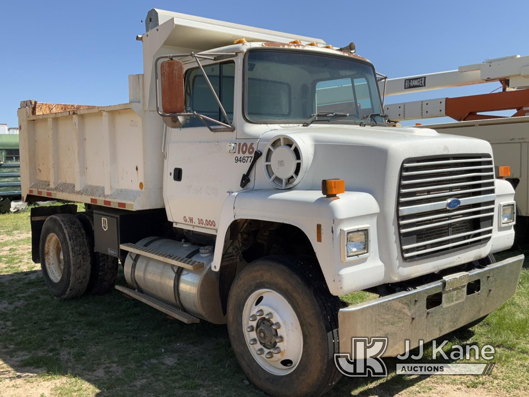 (Joplin, MO) 1995 Ford LN8000 Dump Truck Runs, Moves, & Operates) (Jump to Start, Driveshaft Disconn