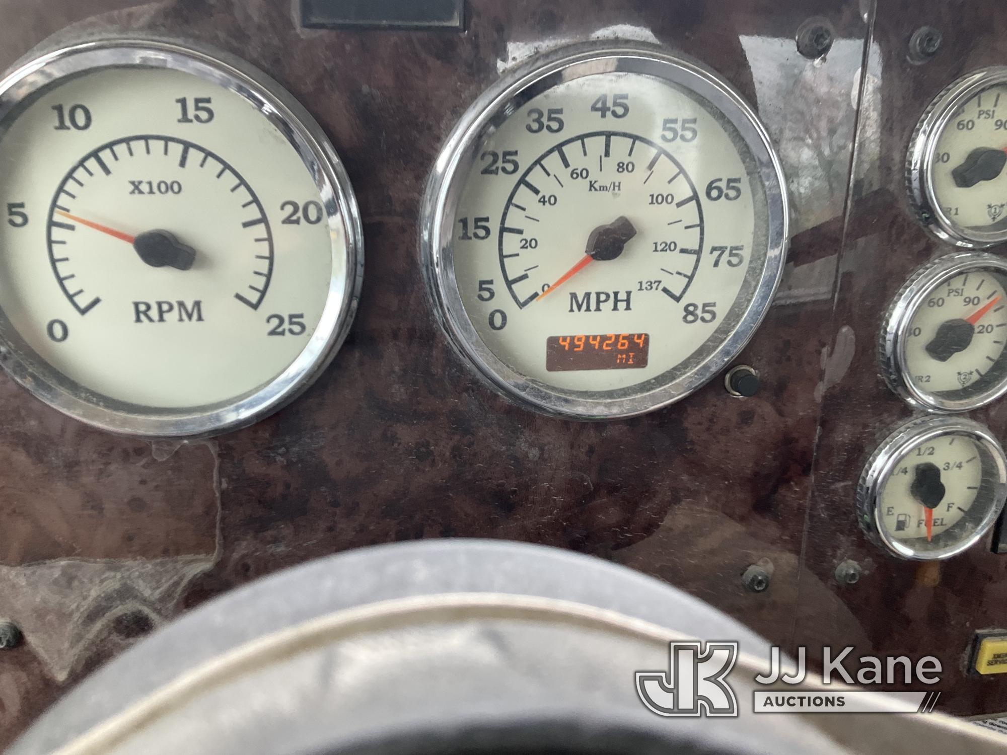 (Tipton, MO) 2007 International 5900i T/A Truck Tractor Runs and Moves) (Check Engine Light On