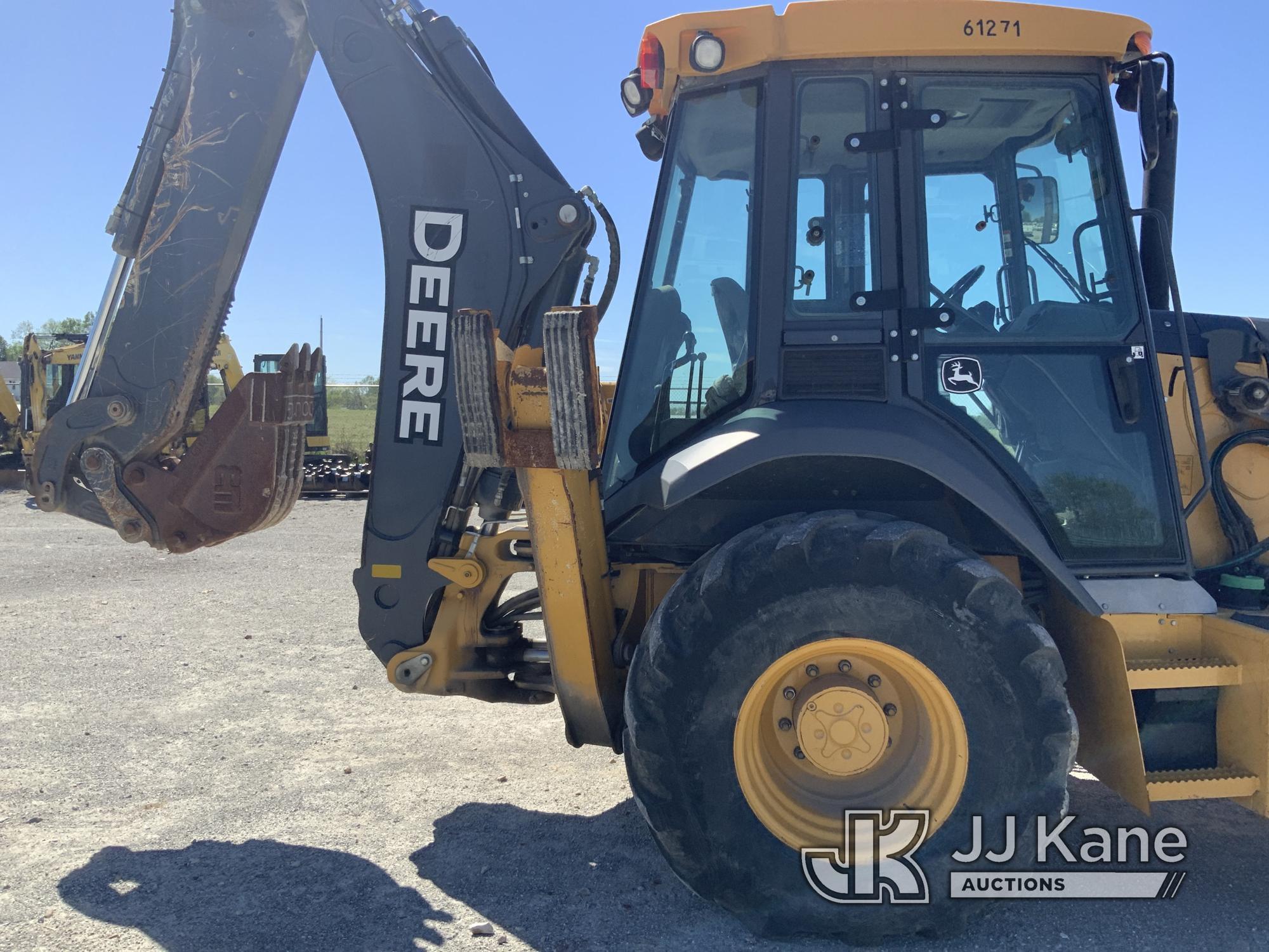 (Hawk Point, MO) John Deere 420L 4x4 Tractor Loader Backhoe Runs & Operates) (Fuel Gauge Fault.