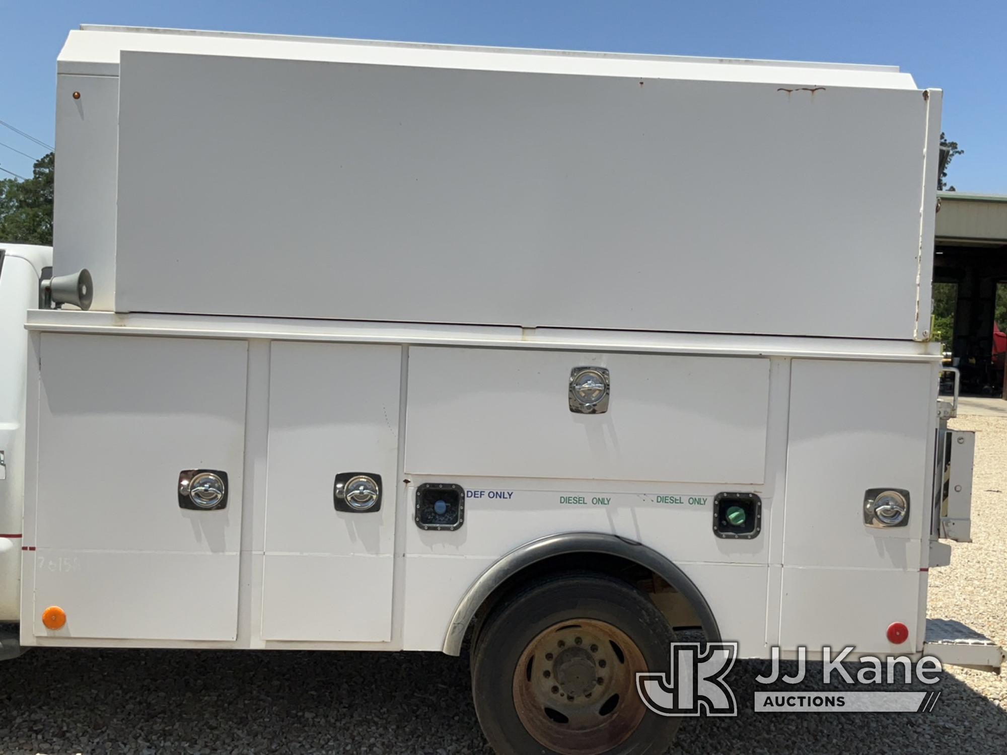 (Robert, LA) 2012 Ford F550 High Top Enclosed Service Truck Runs & Moves) (Jump to Start, Interior D