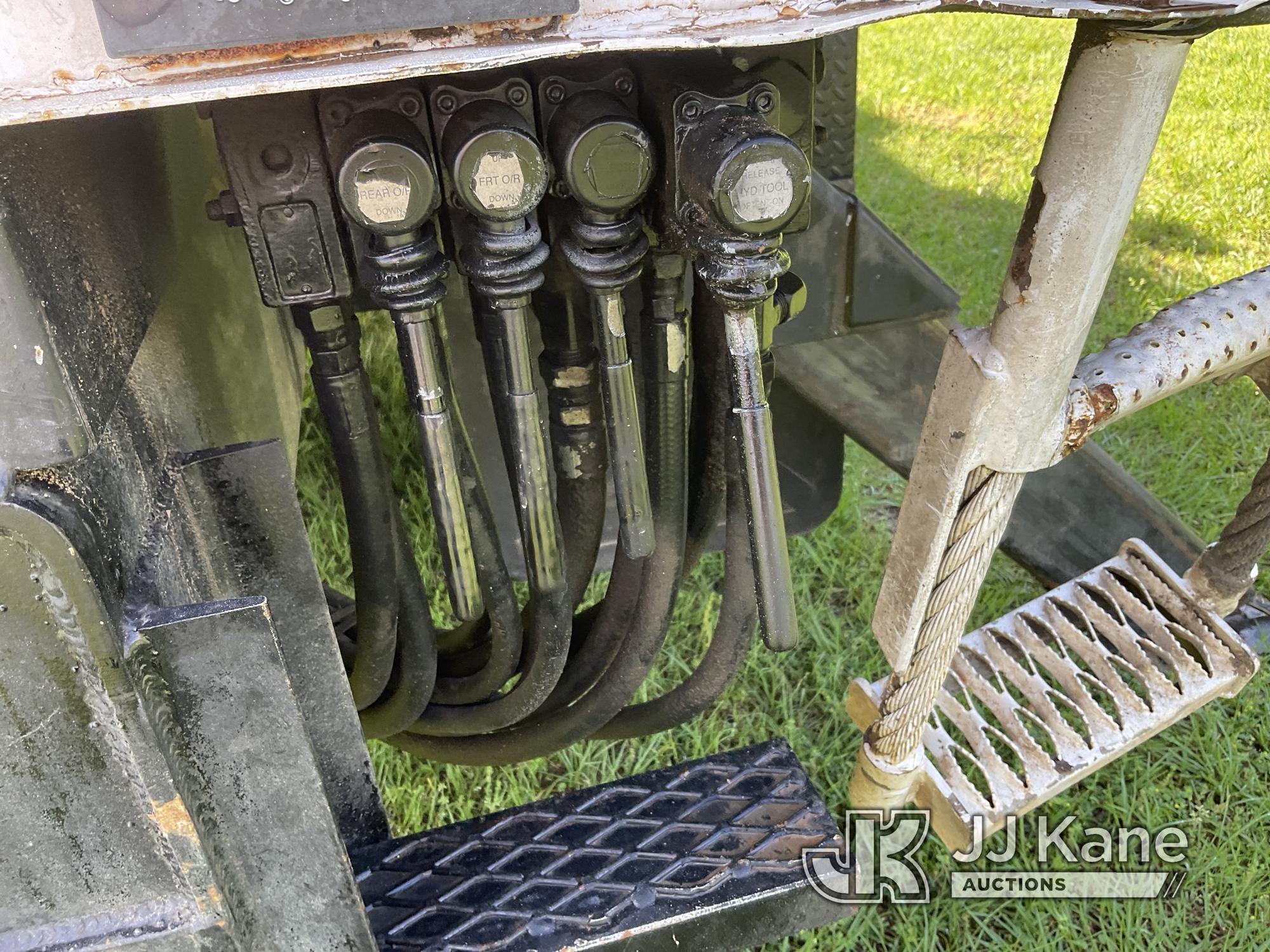 (Livingston, TX) Terex/Telelect Commander 4047, Digger Derrick rear mounted on 2008 Ford F750 Flatbe