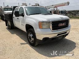 (San Antonio, TX) 2014 Chevrolet Silverado 3500HD Crew-Cab Flatbed Truck Runs & Moves) (Jump to Star