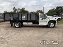 (Houston, TX) 1994 Ford F700 Flatbed/Dump Truck, Vehicle Runs On Propane Starts With A Jump, Runs An