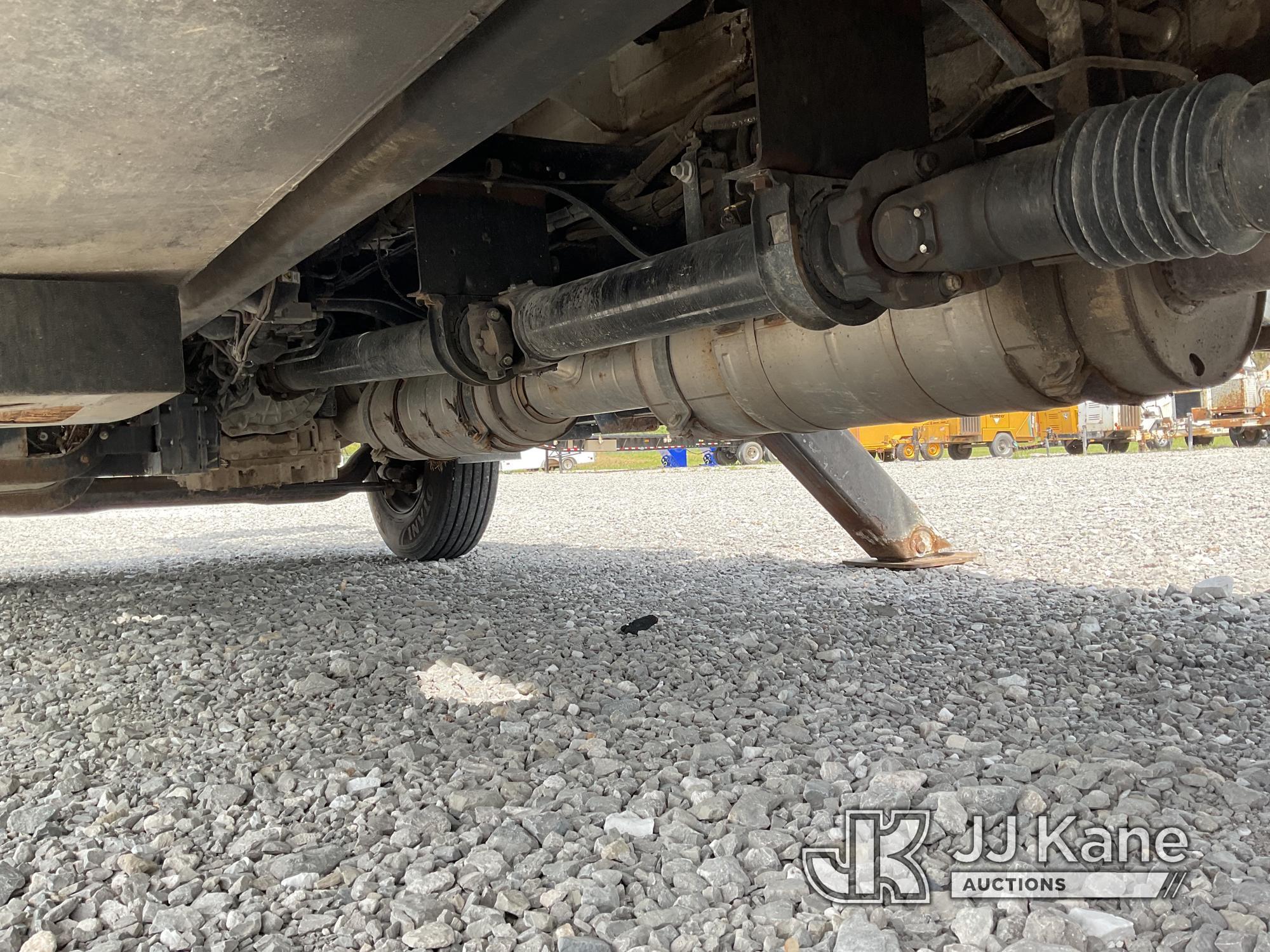 (Hawk Point, MO) Altec LR760E70, Over-Center Elevator Bucket mounted behind cab on 2013 Ford F750 Ch