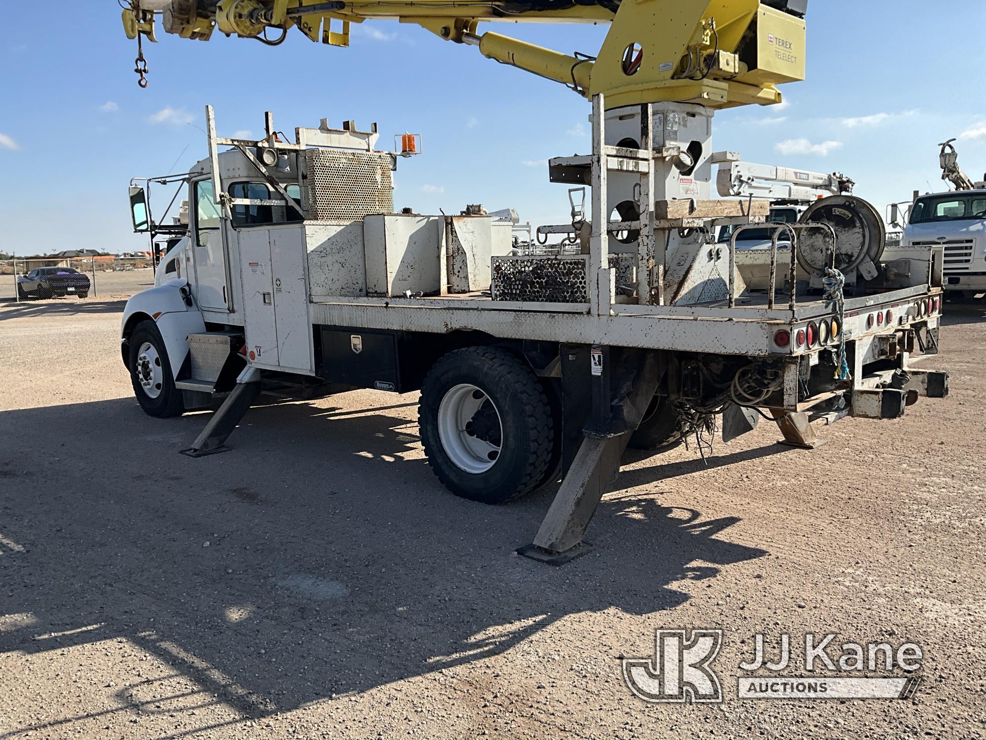 (Midland, TX) Terex/Telelect XL4045, Digger Derrick rear mounted on 2009 Kenworth T300 4x4 Flatbed/U