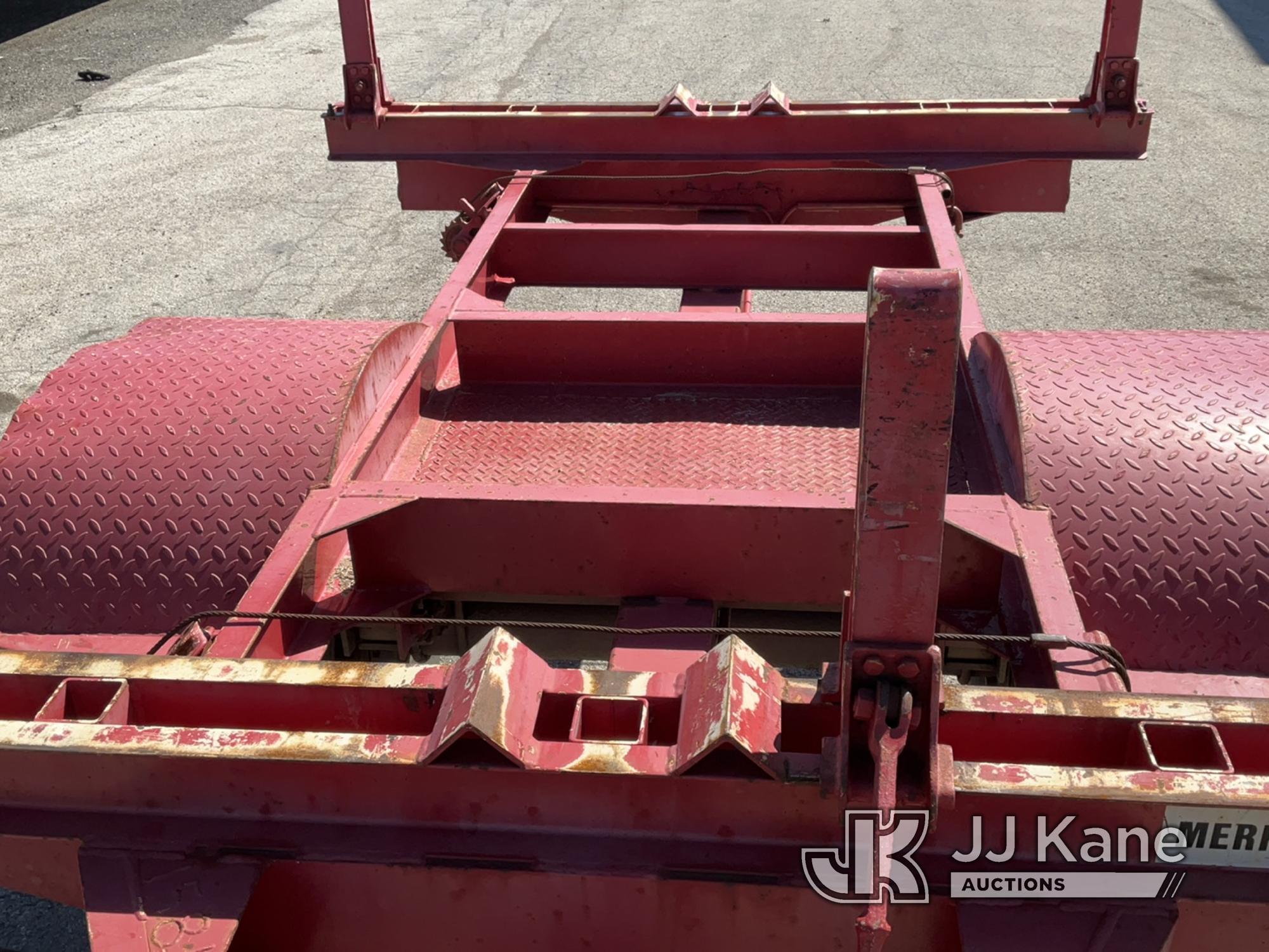 (South Beloit, IL) 1987 Butler S/A Extendable Pole Trailer Rust Damage